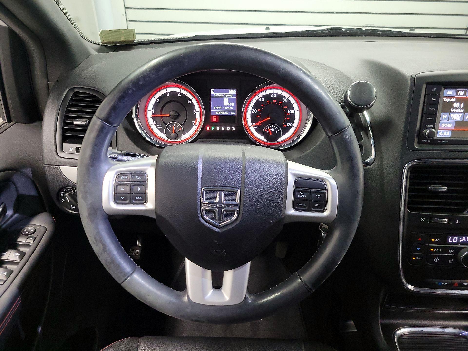 Thumbnail: 2019 Dodge Grand Caravan - 10