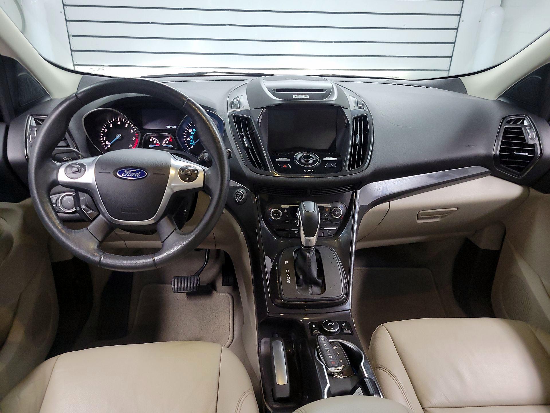 Thumbnail: 2016 Ford Escape - 9