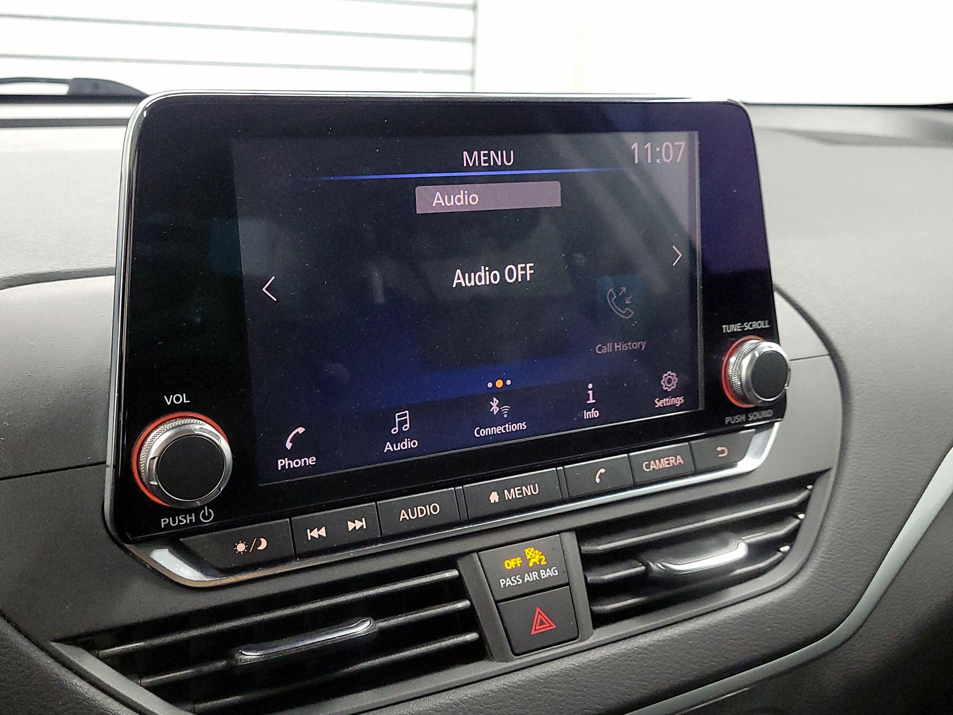 Thumbnail: 2019 Nissan Altima - 15