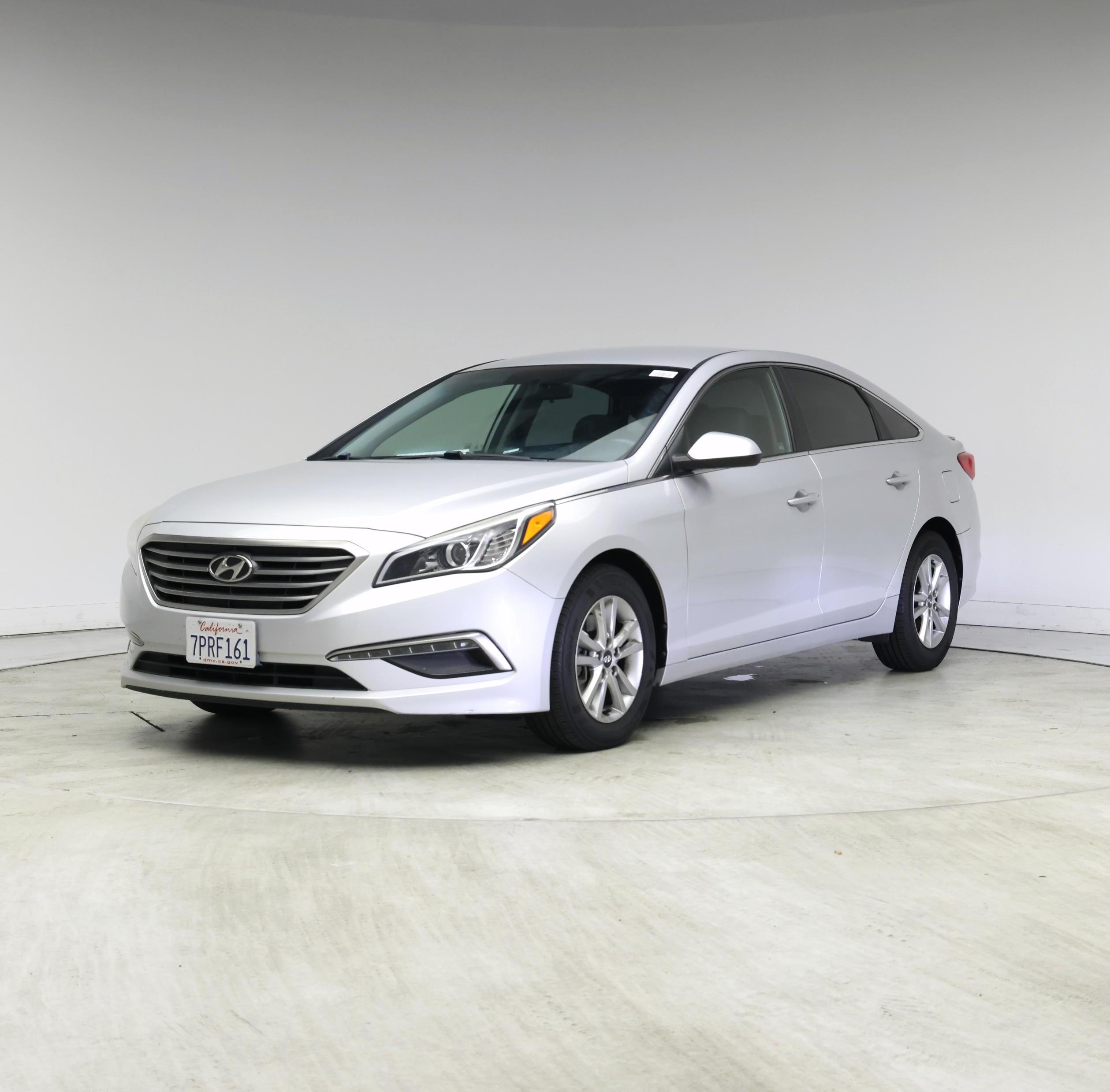 Thumbnail: 2015 Hyundai Sonata - 4