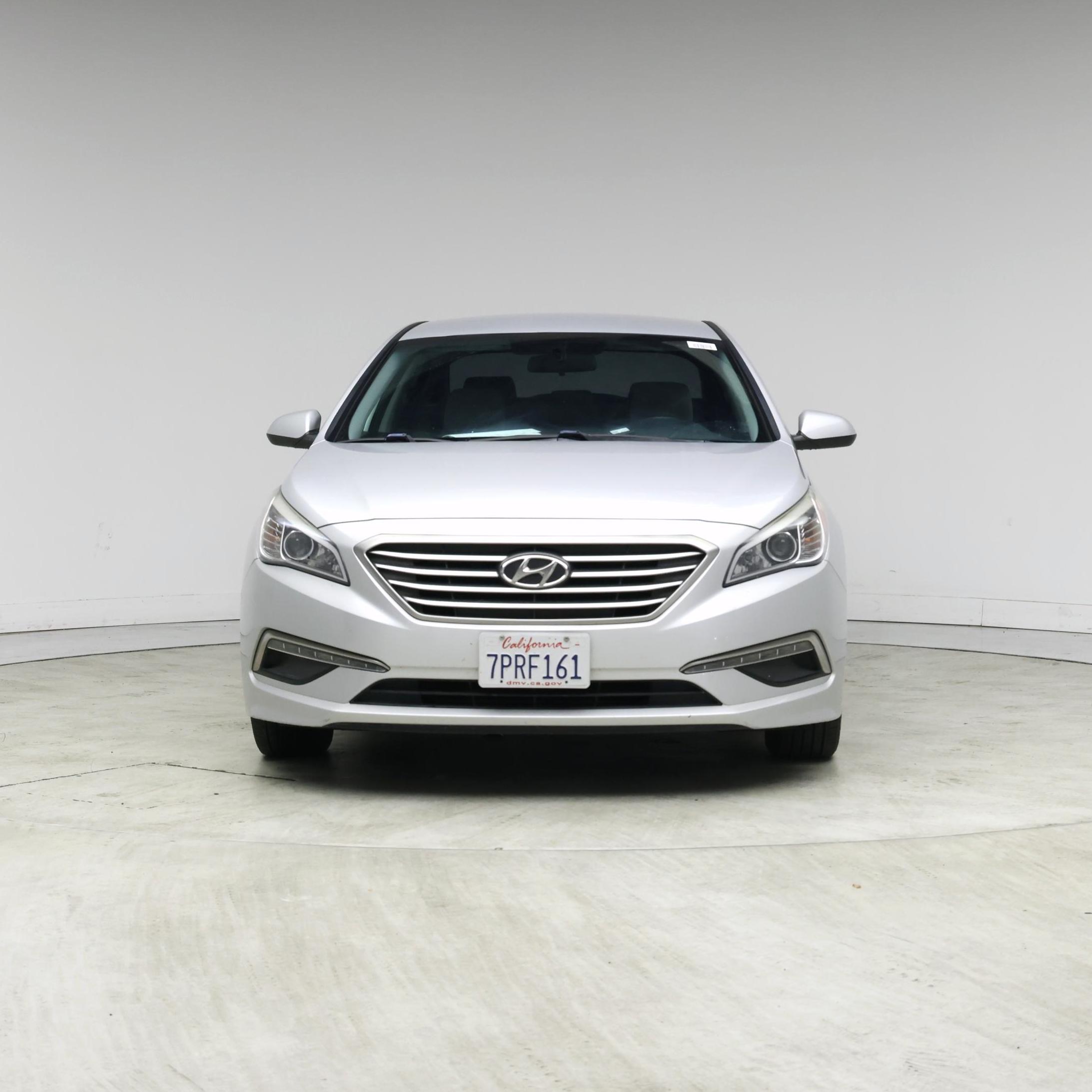 Thumbnail: 2015 Hyundai Sonata - 5