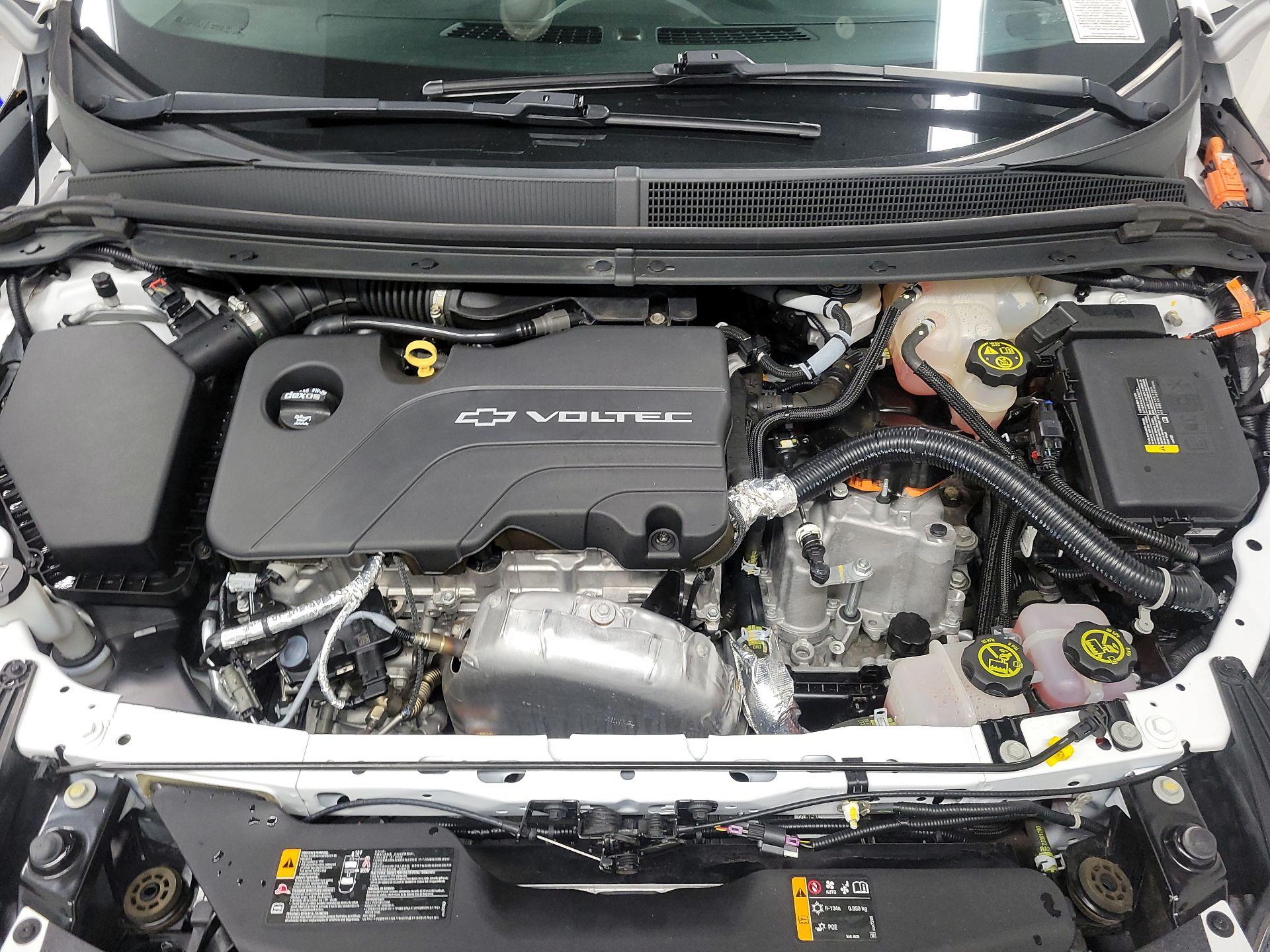 Thumbnail: 2017 Chevrolet Volt - 19