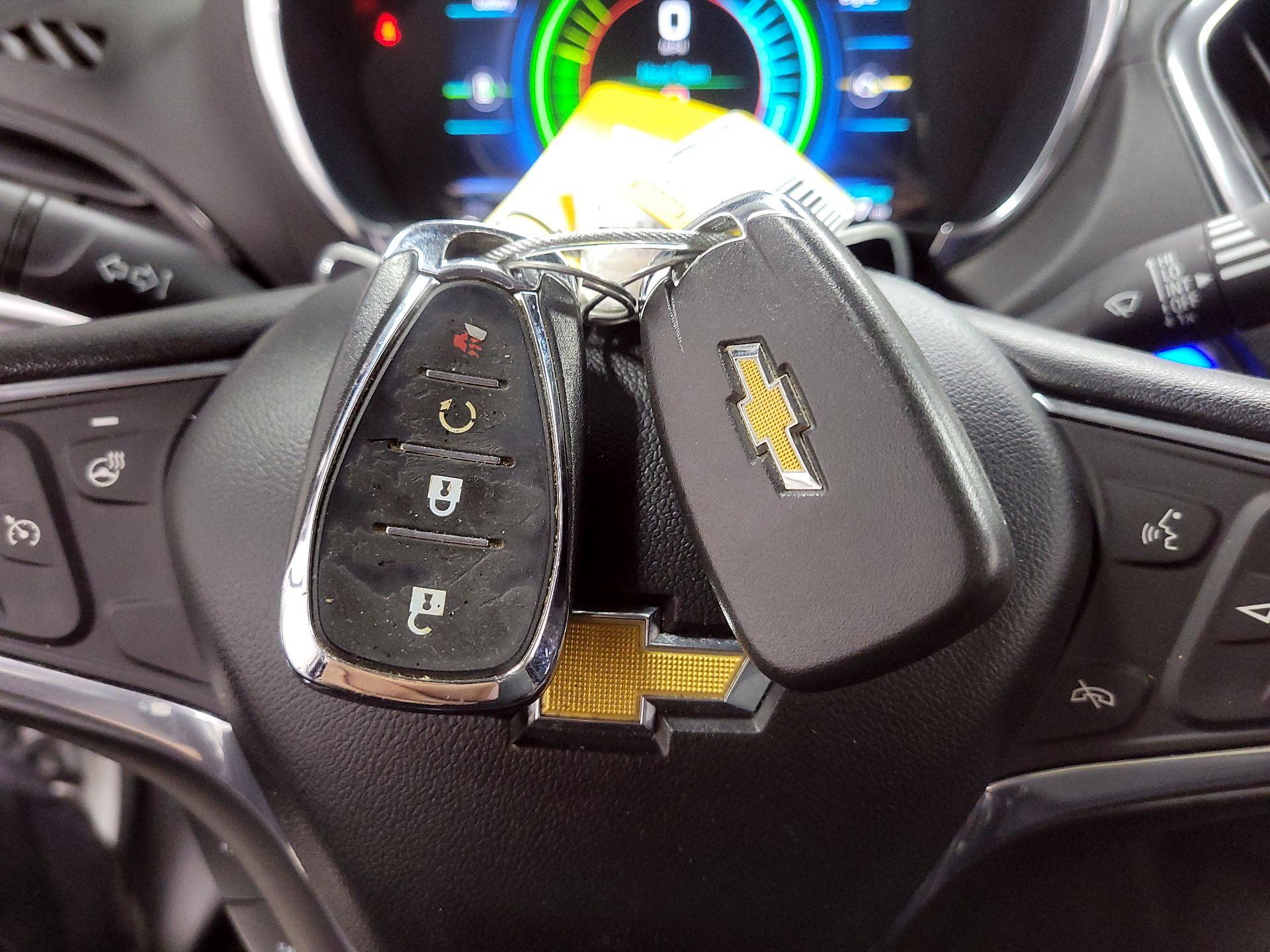 Thumbnail: 2017 Chevrolet Volt - 20