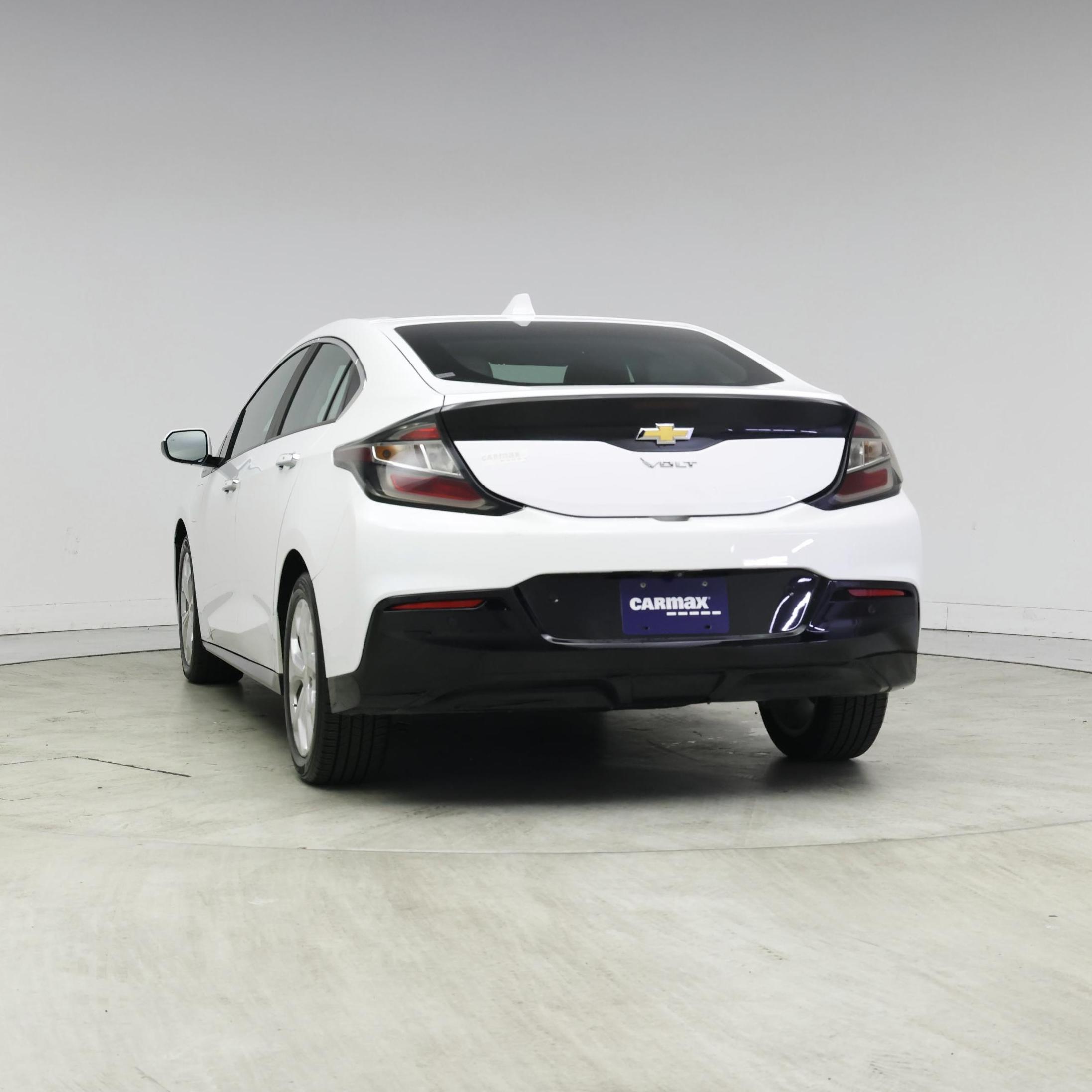 Thumbnail: 2017 Chevrolet Volt - 6