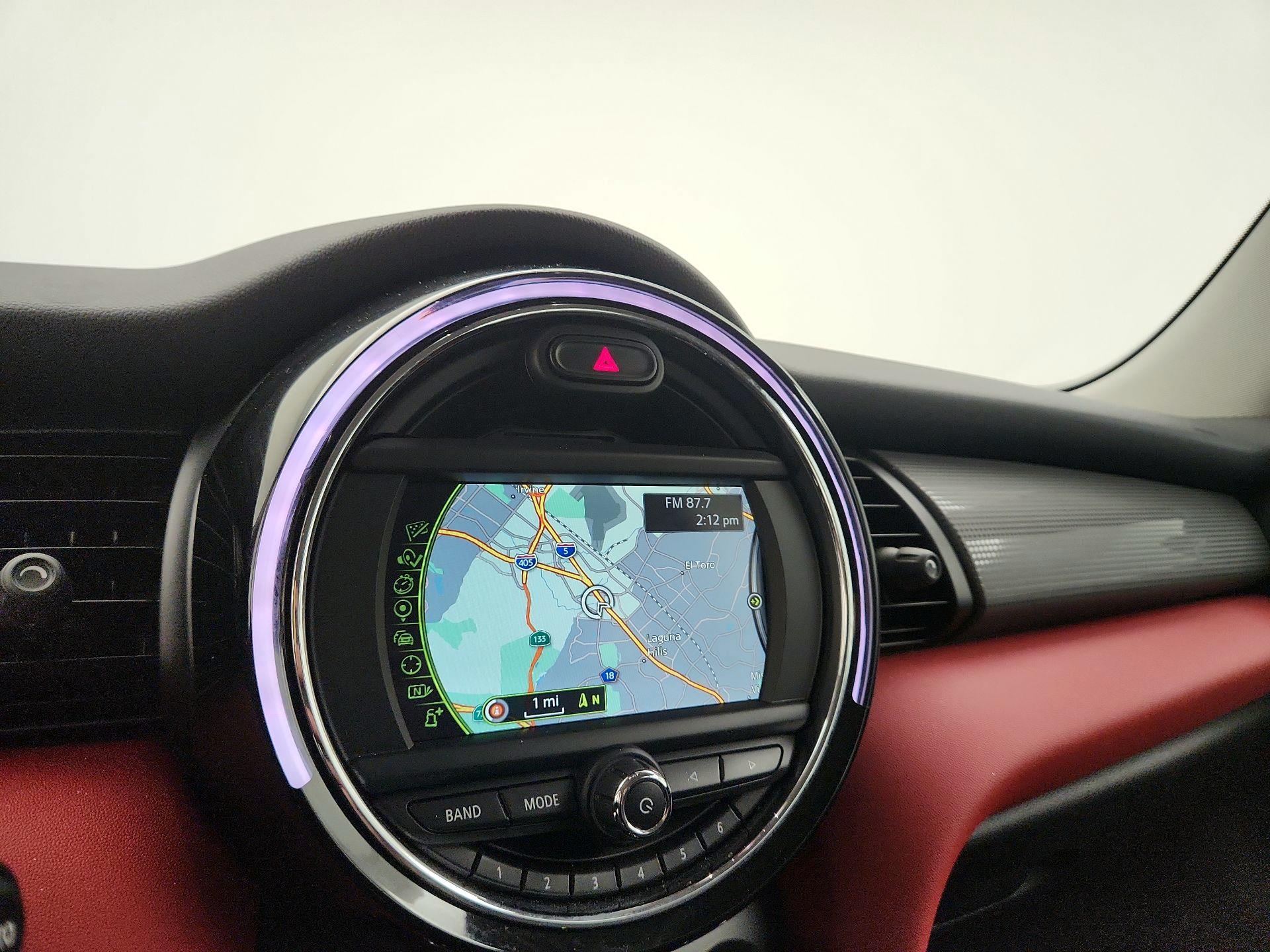Thumbnail: 2015 MINI Cooper Hardtop - 14