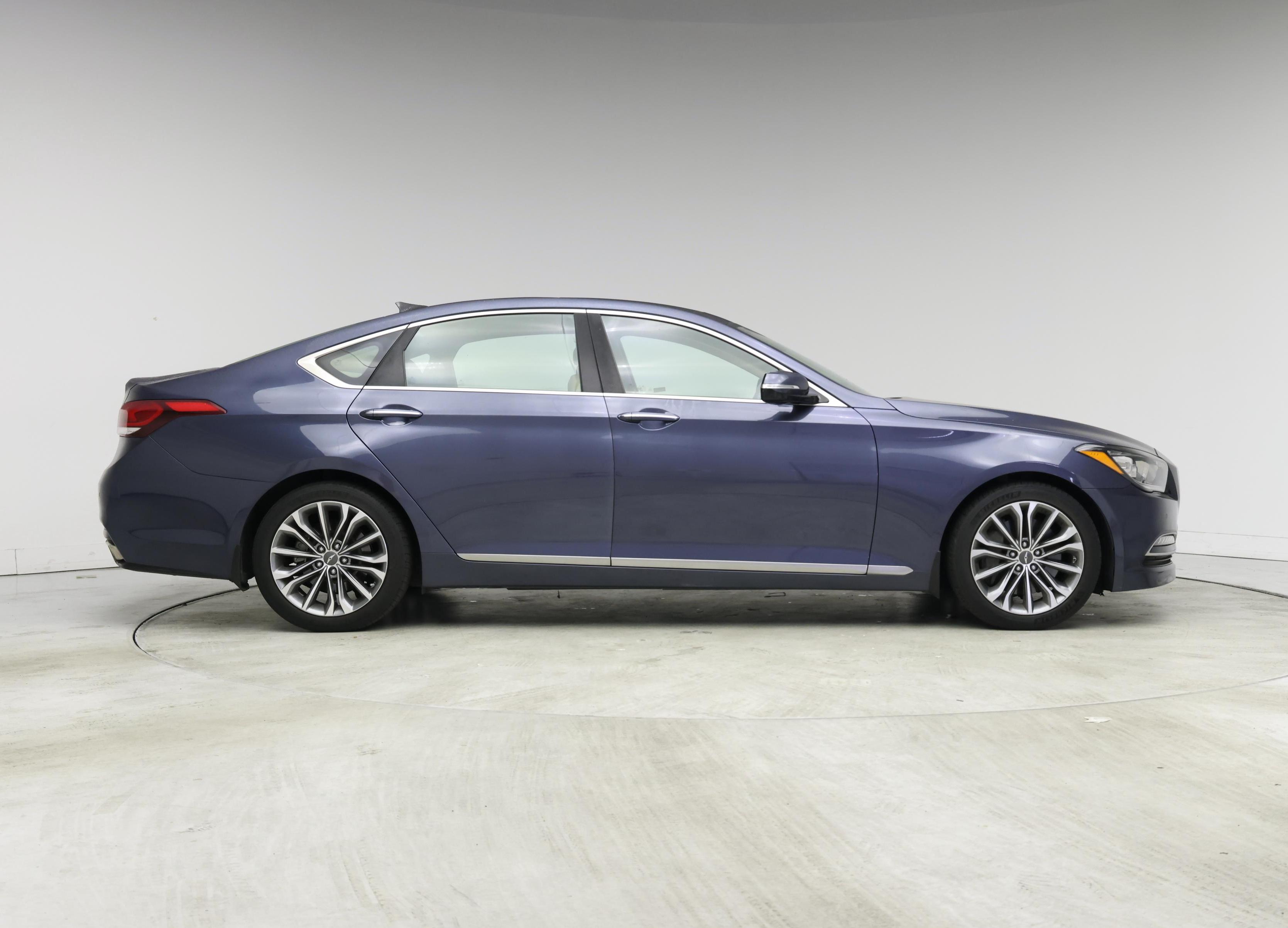 Thumbnail: 2016 Hyundai Genesis - 7