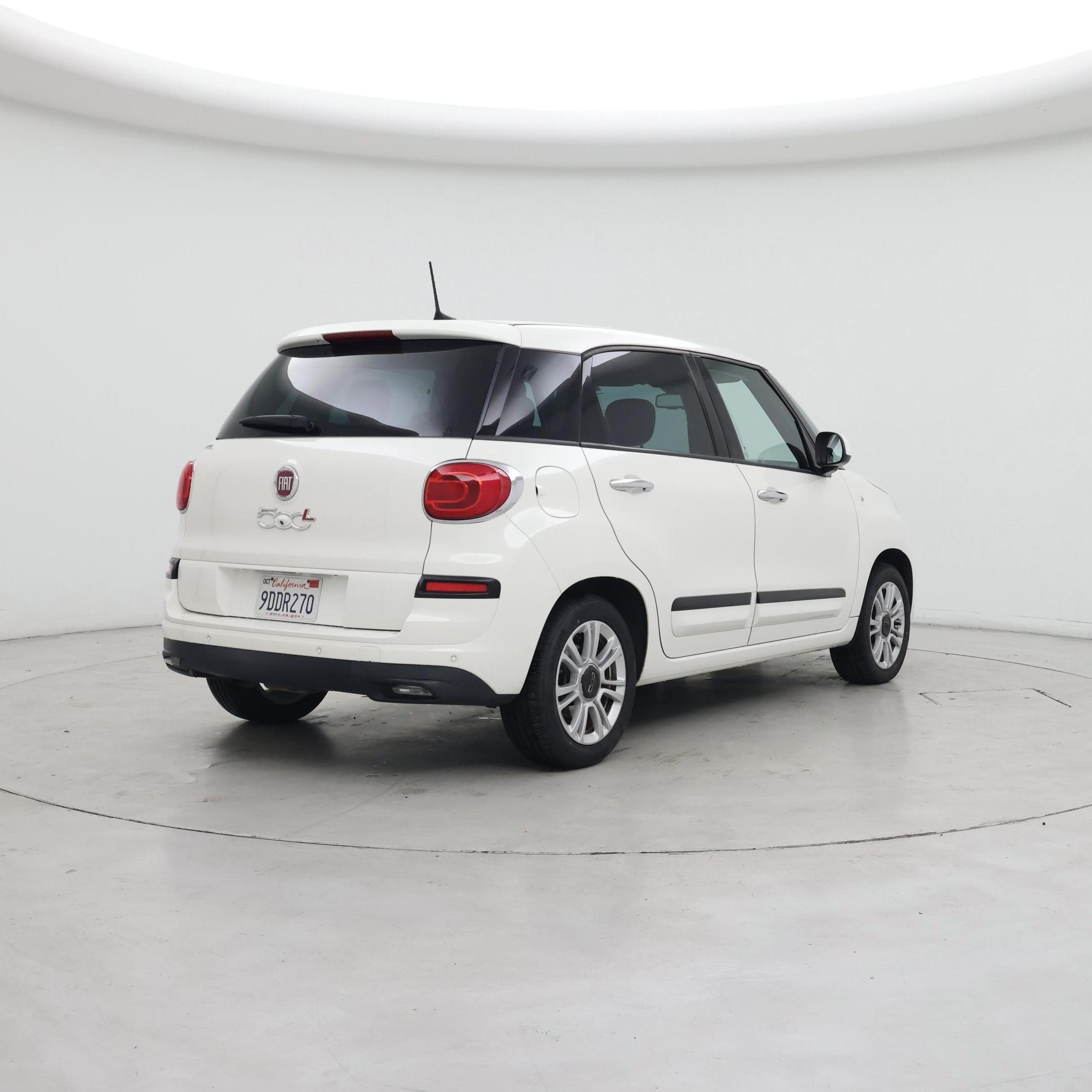 Thumbnail: 2018 Fiat 500L - 8
