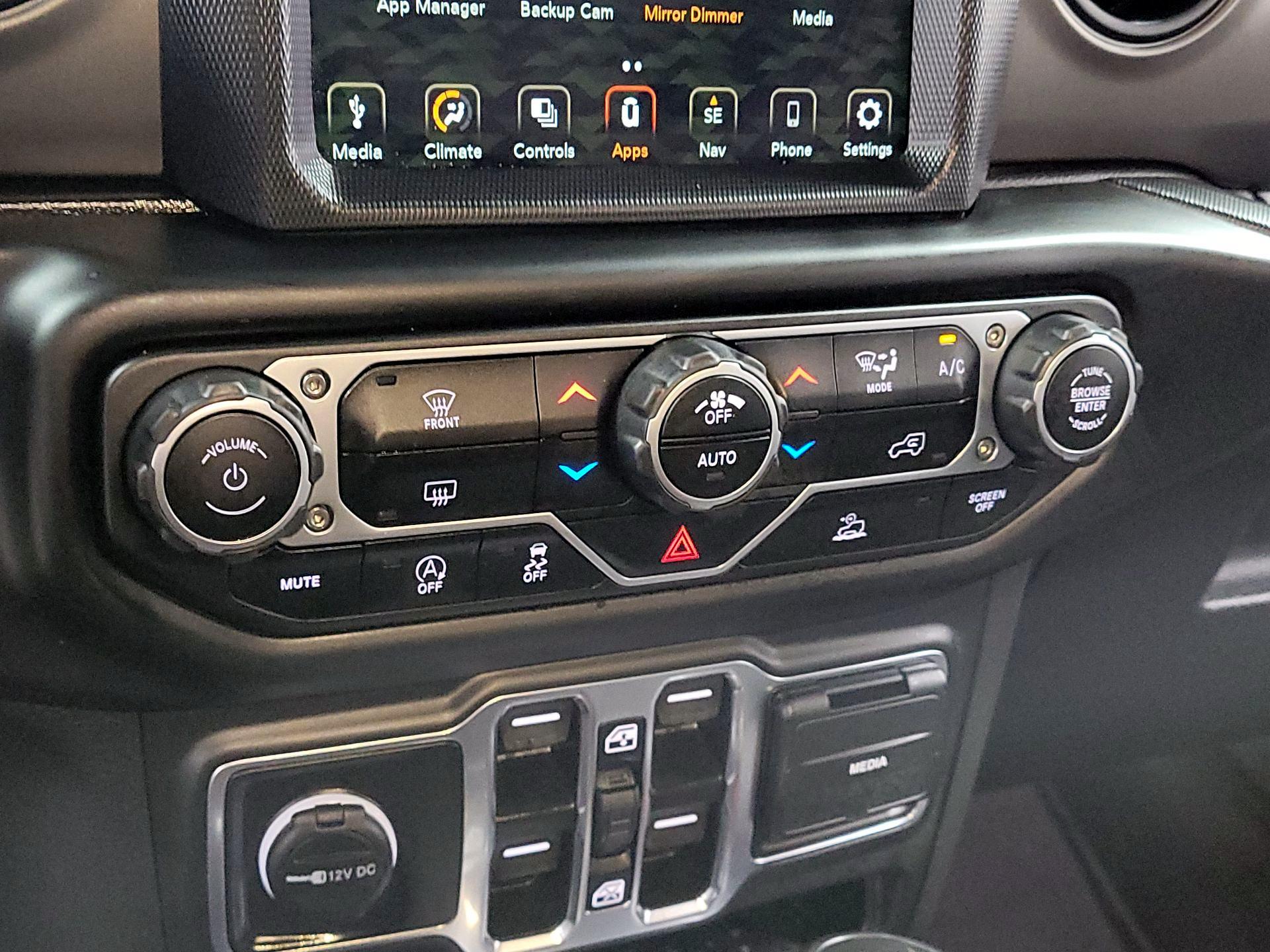 Thumbnail: 2023 Jeep Wrangler - 16
