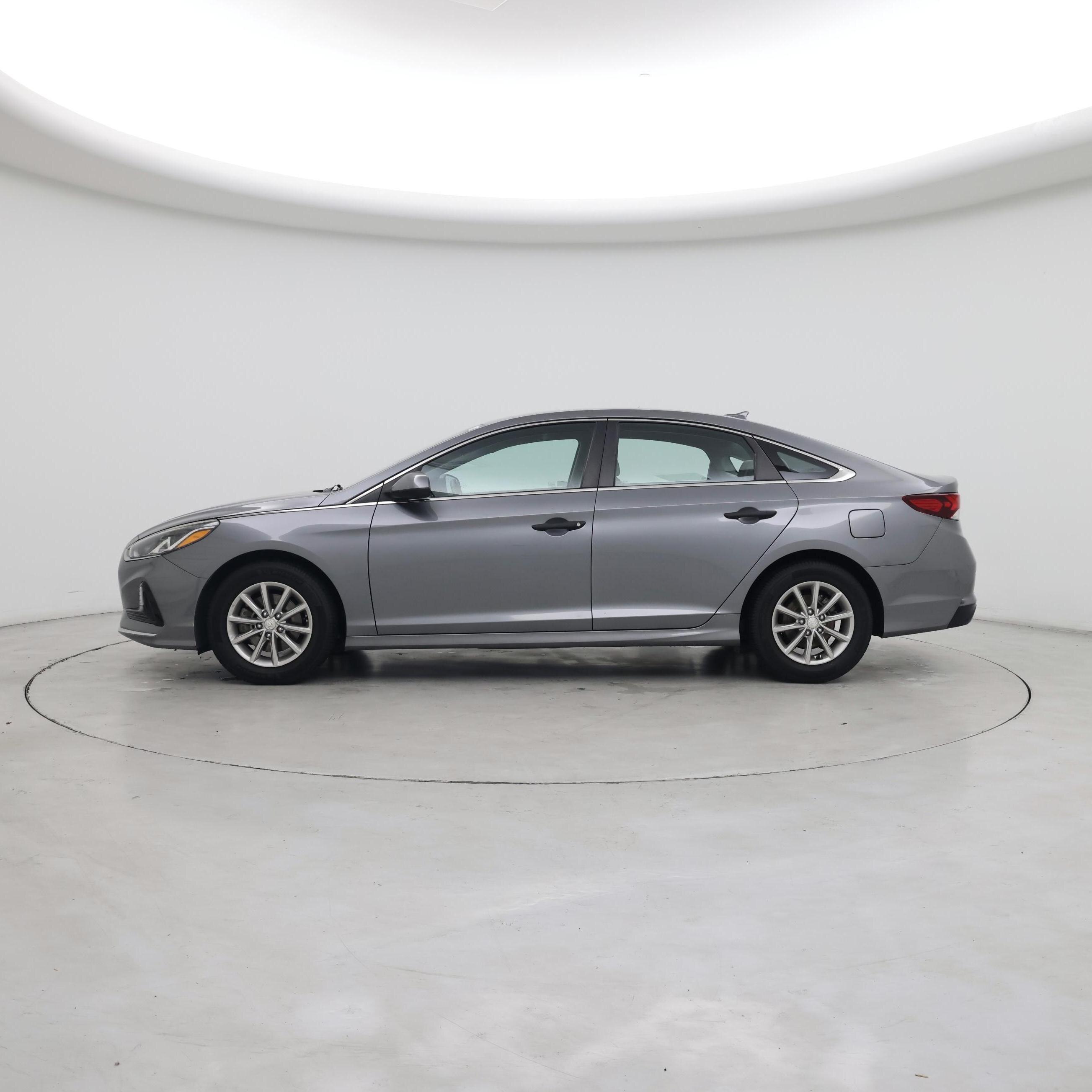 Thumbnail: 2019 Hyundai Sonata - 3