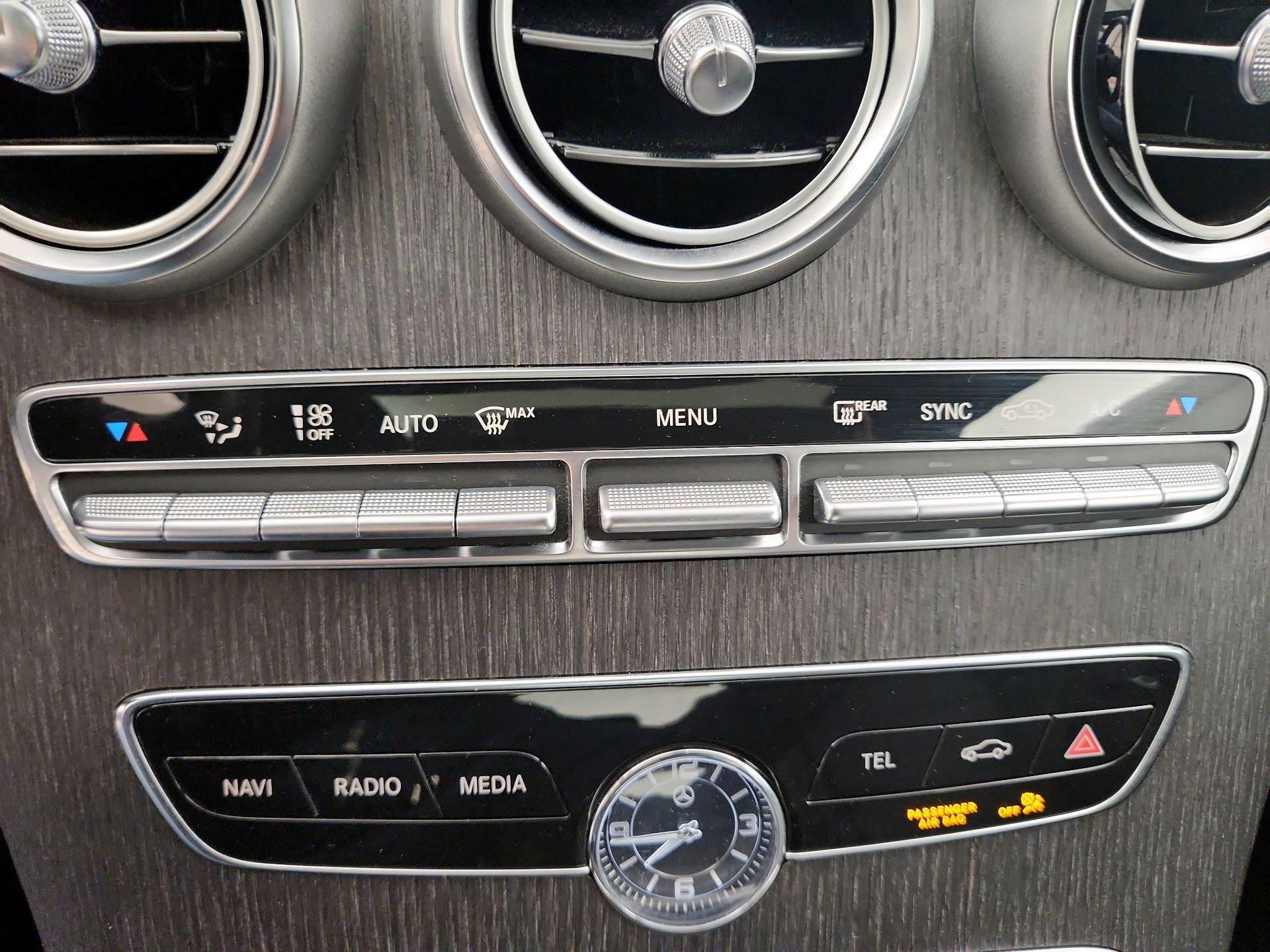 Thumbnail: 2019 Mercedes-Benz C-Class - 16