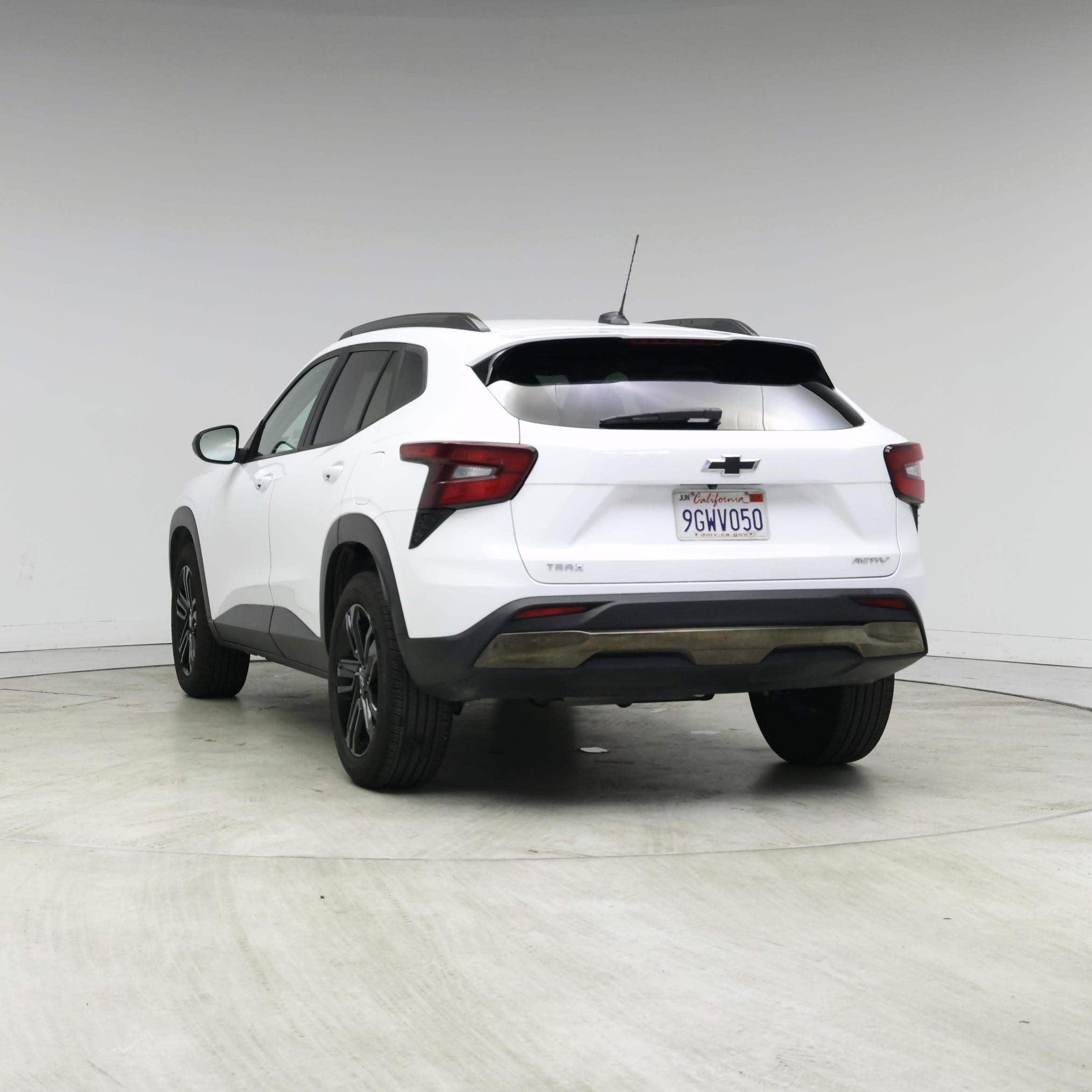 Thumbnail: 2024 Chevrolet Trax - 2