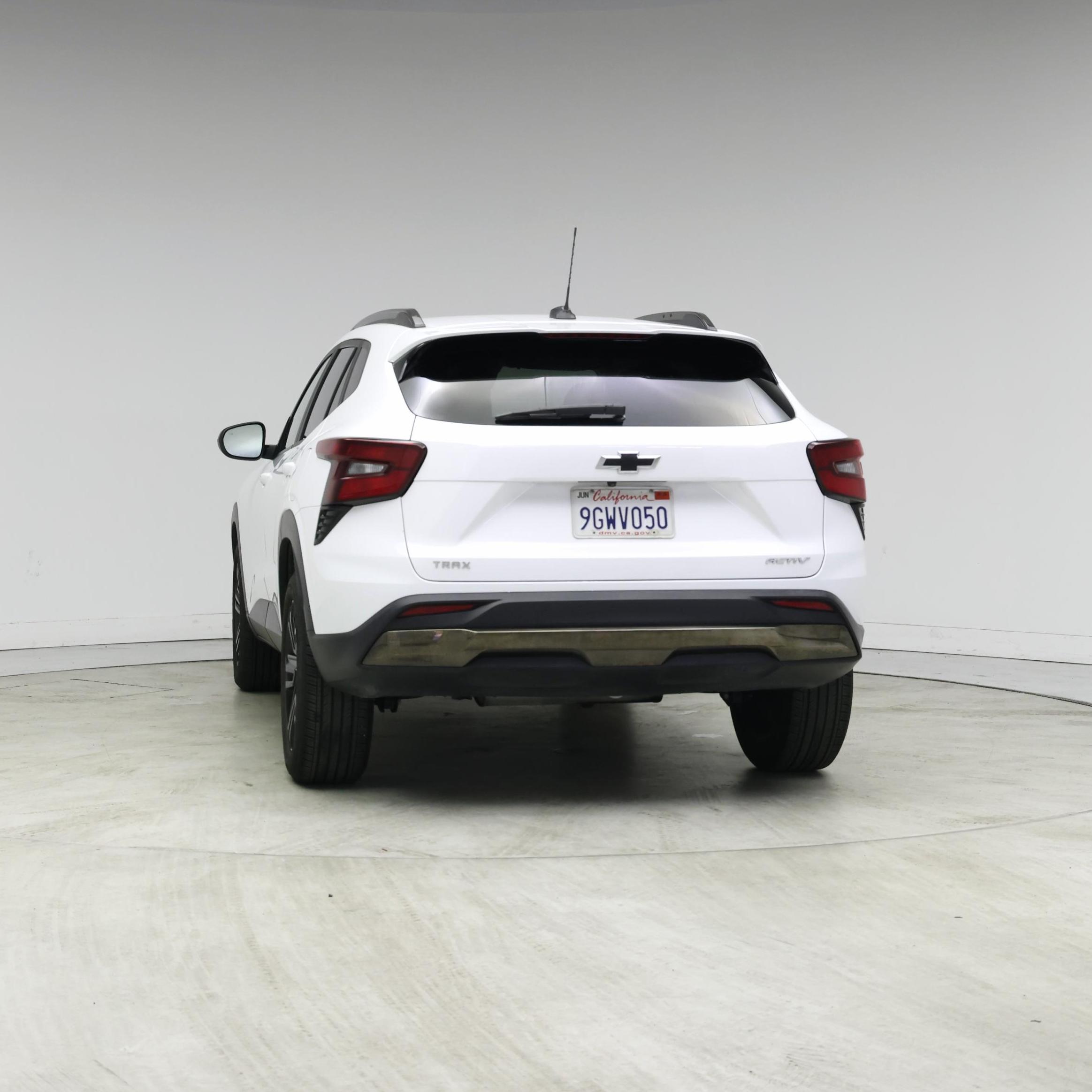 Thumbnail: 2024 Chevrolet Trax - 6