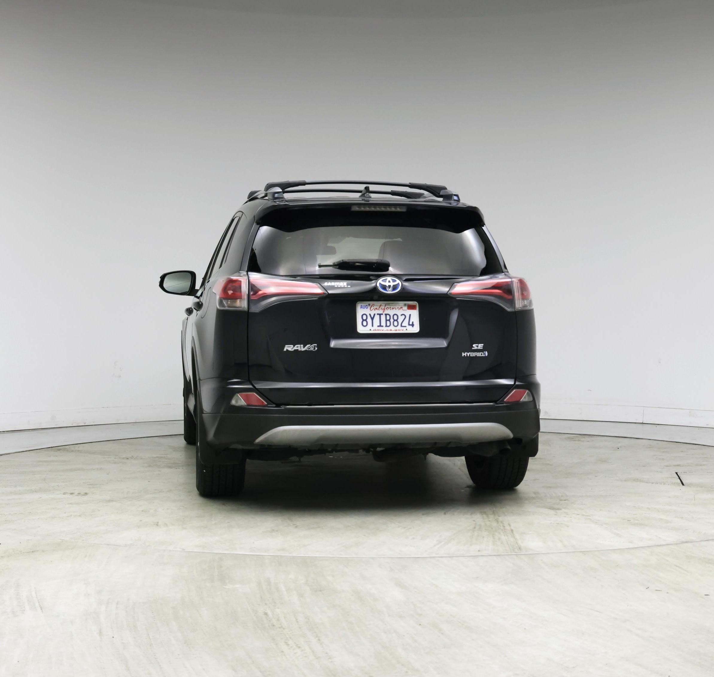 Thumbnail: 2018 Toyota RAV4 - 6