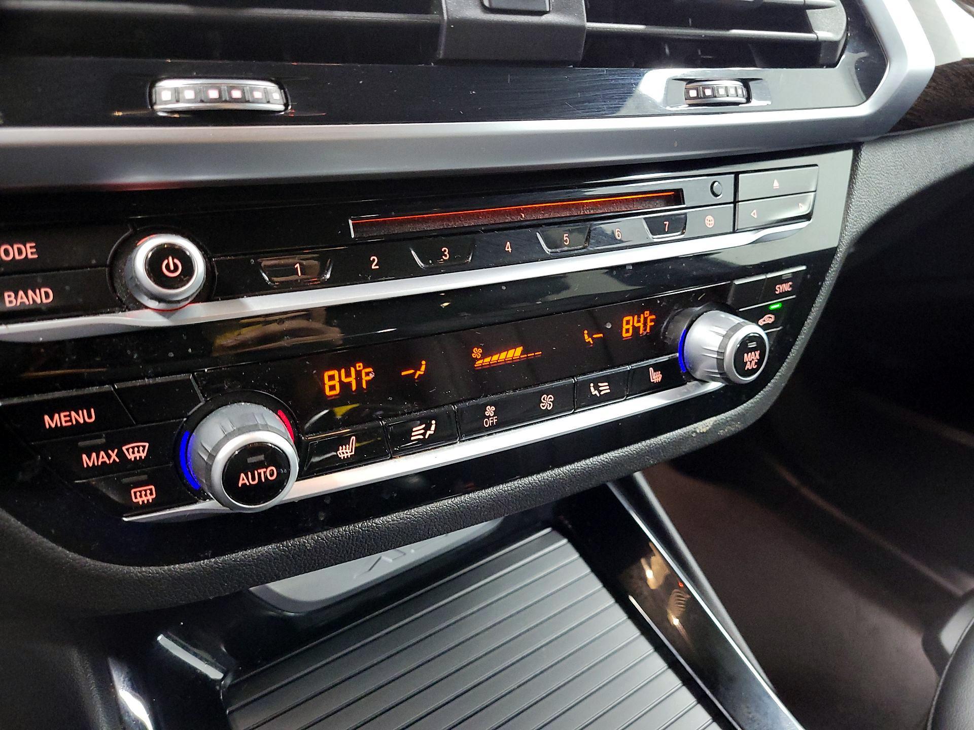 Thumbnail: 2019 BMW X3 - 15
