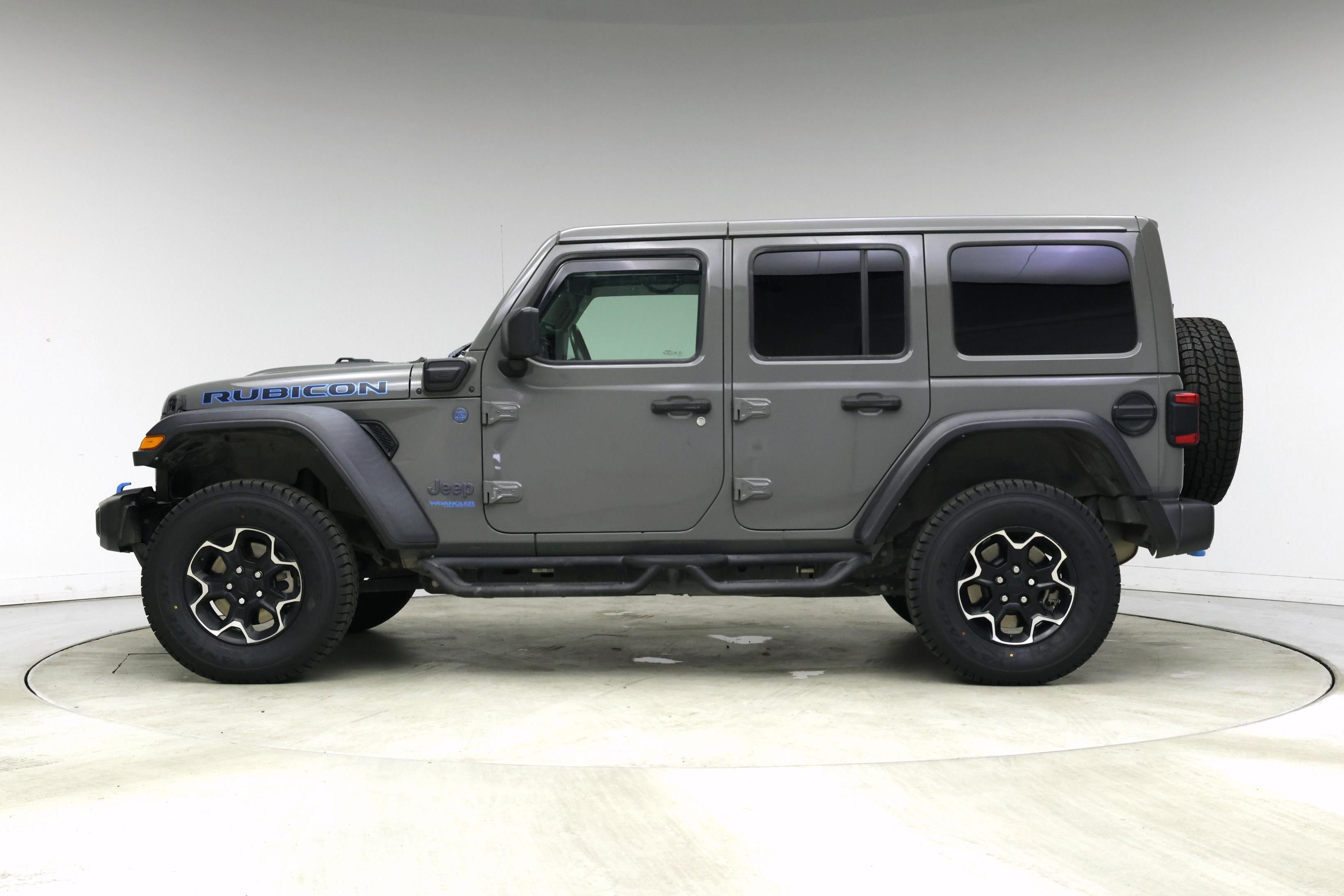 Thumbnail: 2021 Jeep Wrangler - 3