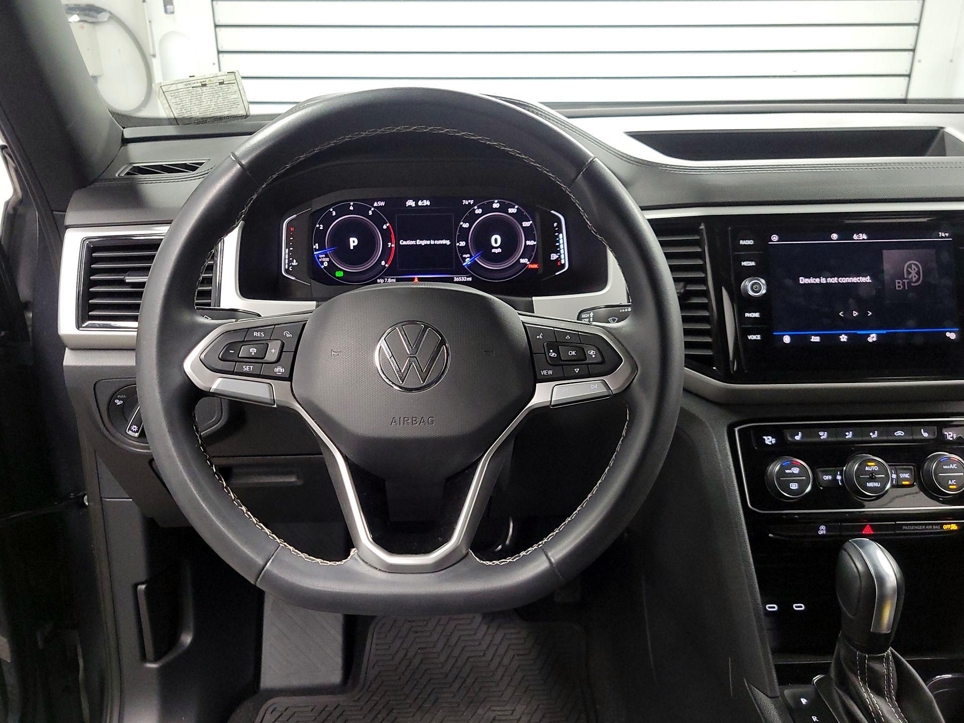 Thumbnail: 2023 Volkswagen Atlas - 10