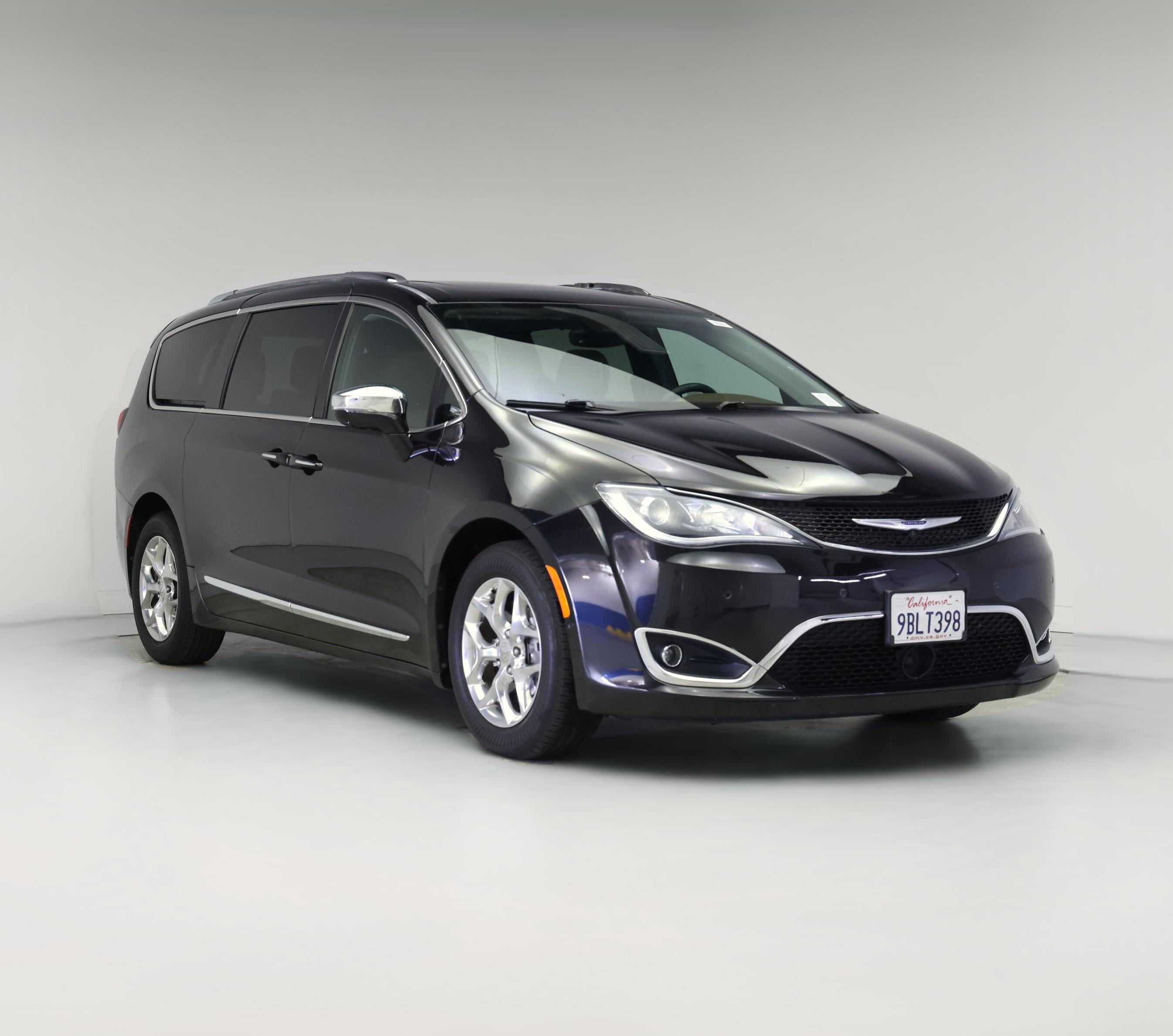 Thumbnail: 2019 Chrysler Pacifica - 1