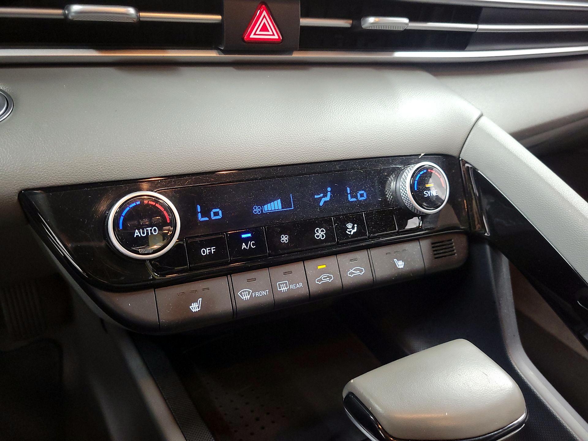 Thumbnail: 2021 Hyundai Elantra - 15
