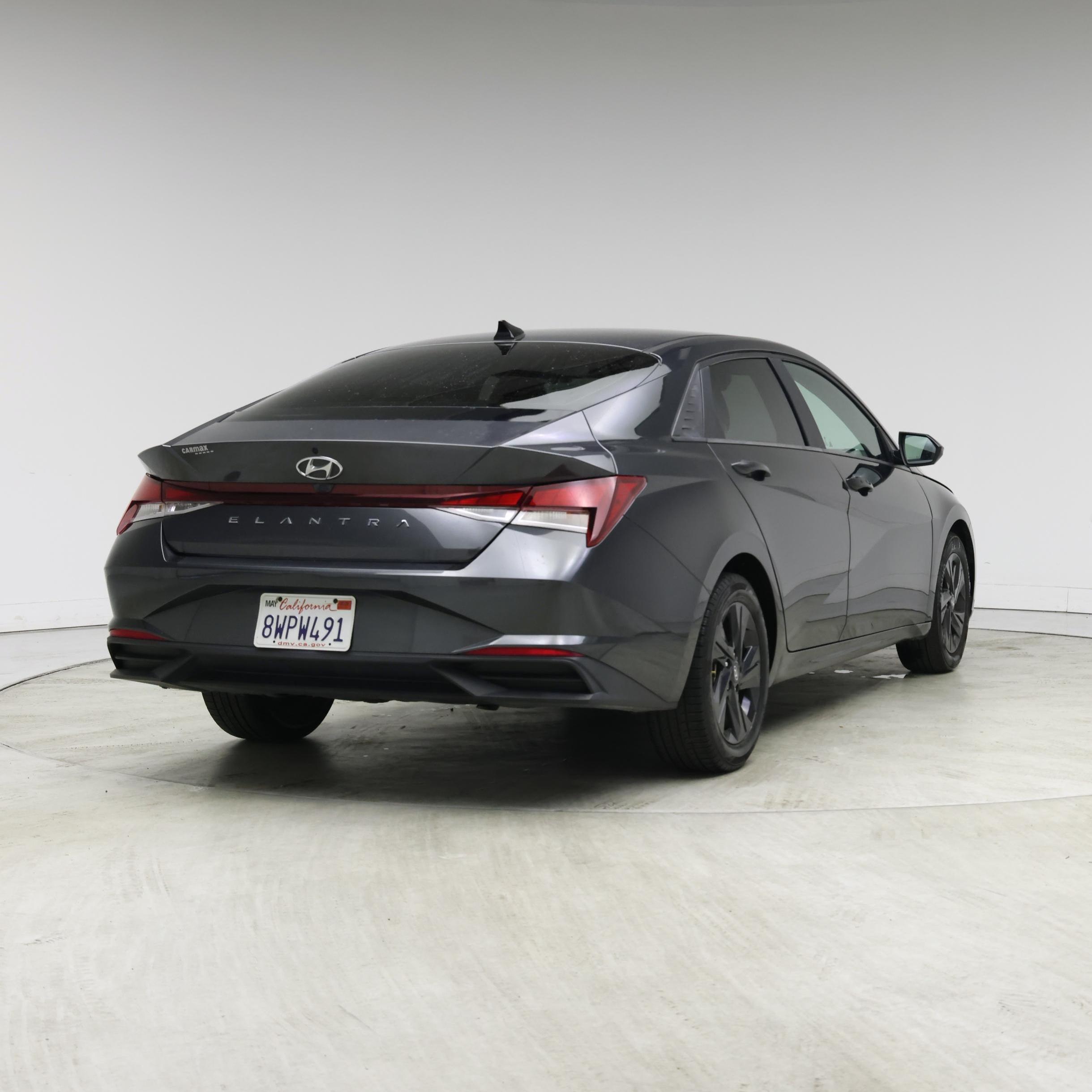 Thumbnail: 2021 Hyundai Elantra - 8