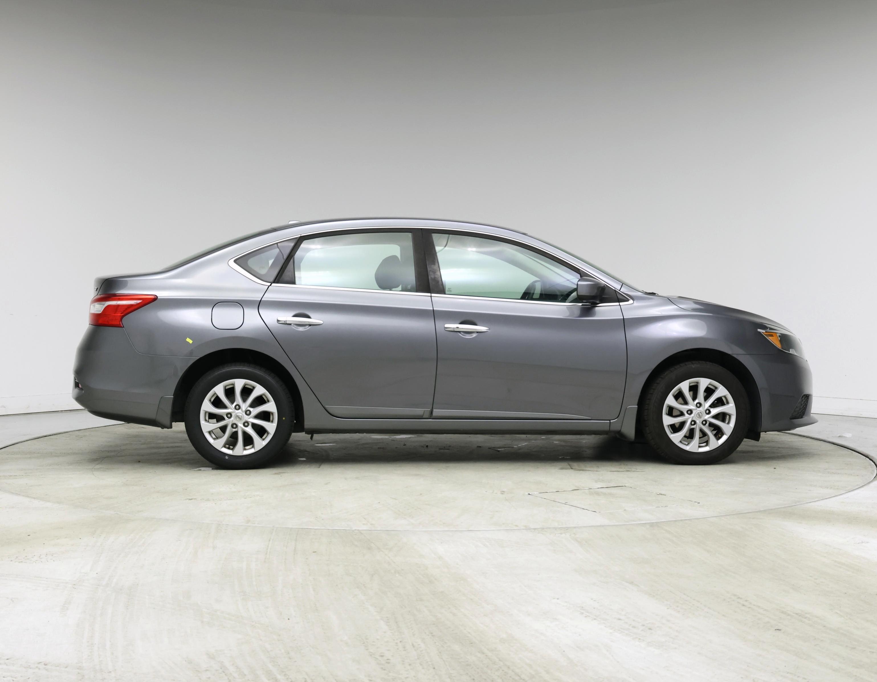 Thumbnail: 2019 Nissan Sentra - 7