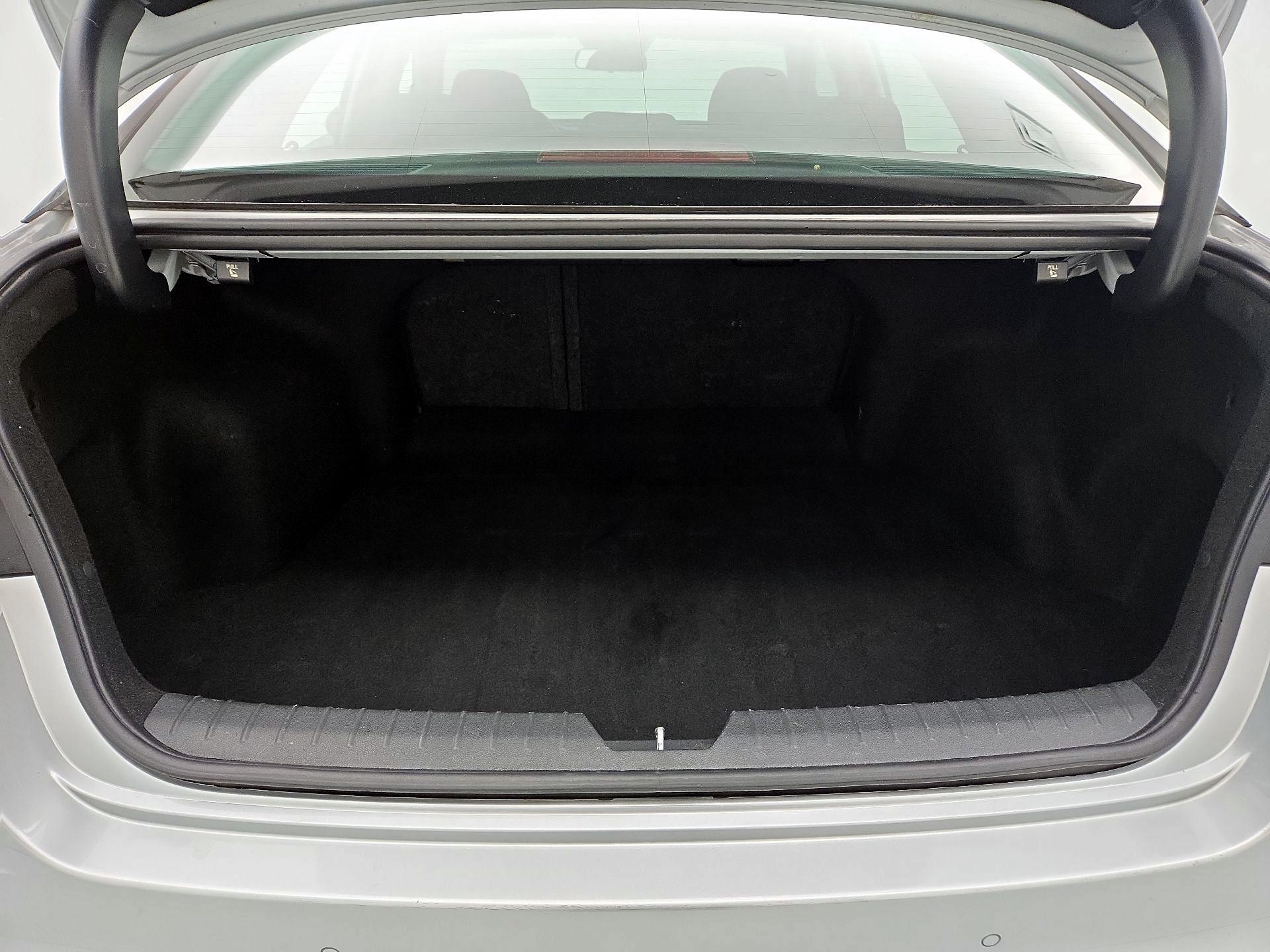 Thumbnail: 2020 Kia Optima - 20