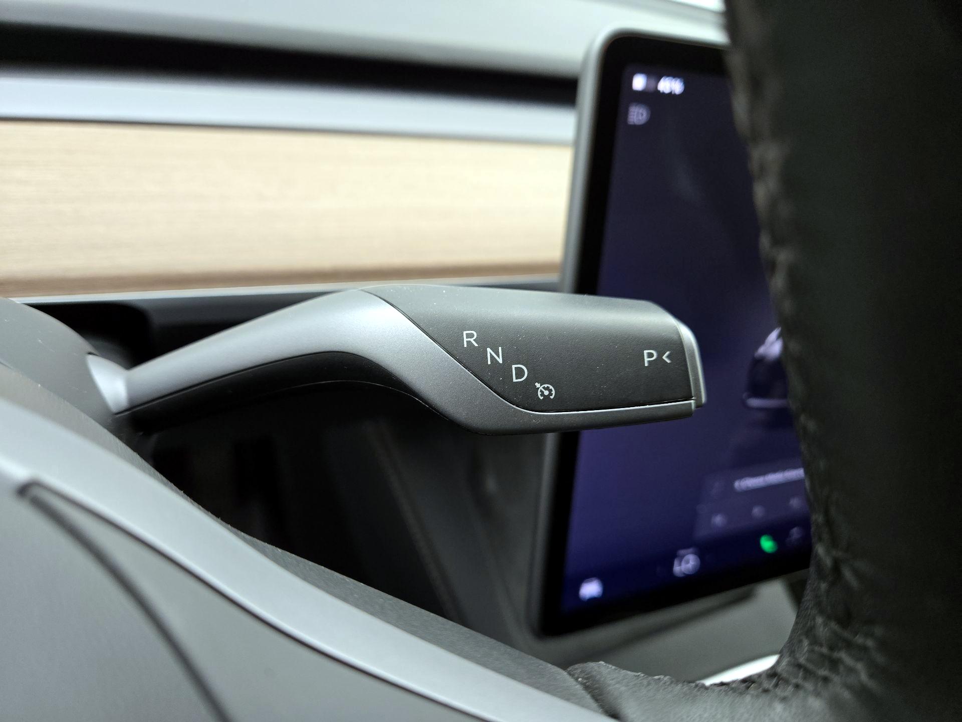 Thumbnail: 2022 Tesla Model 3 - 17