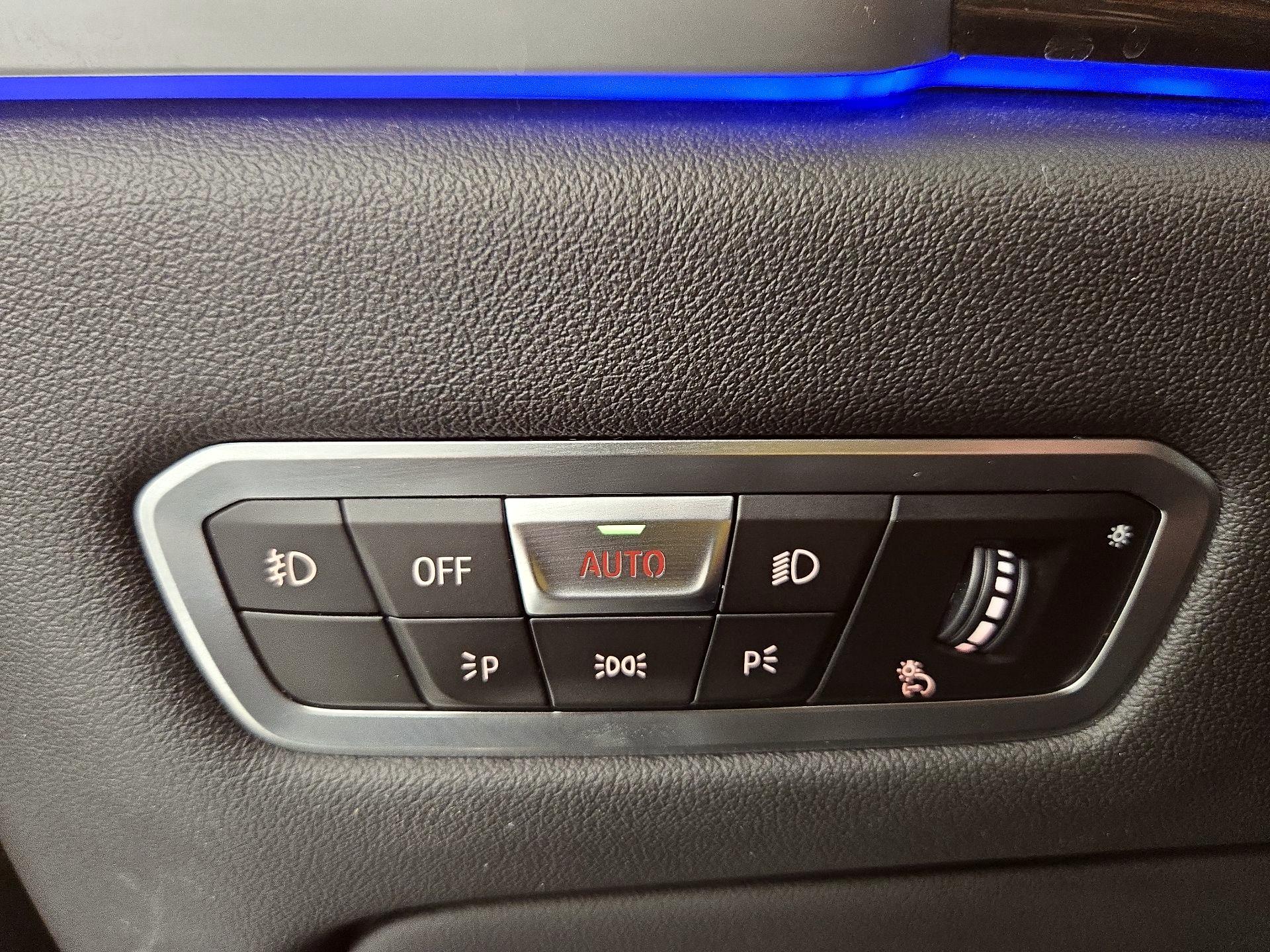 Thumbnail: 2021 BMW X5 - 13