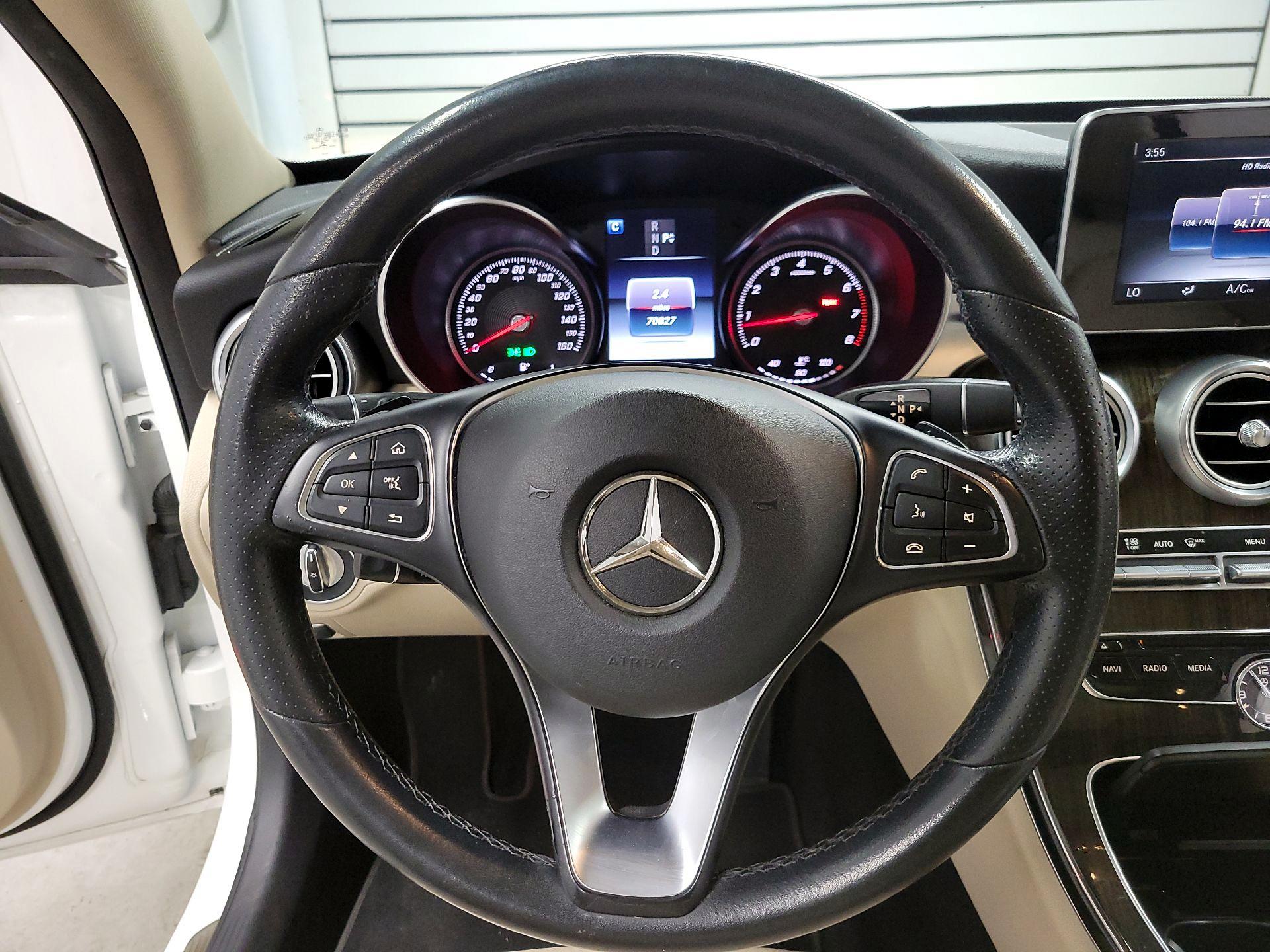 Thumbnail: 2017 Mercedes-Benz C-Class - 10