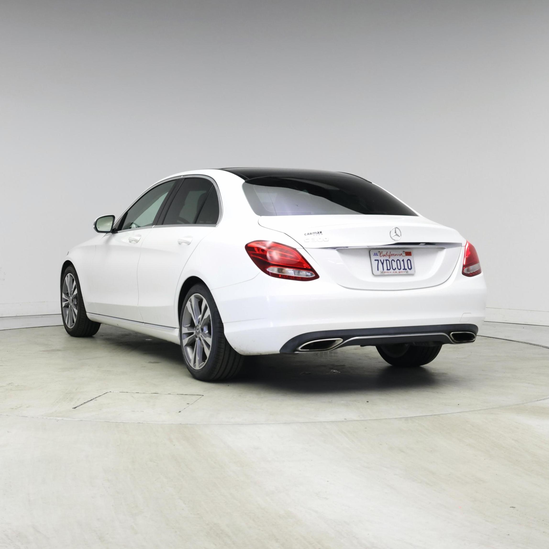 Thumbnail: 2017 Mercedes-Benz C-Class - 2