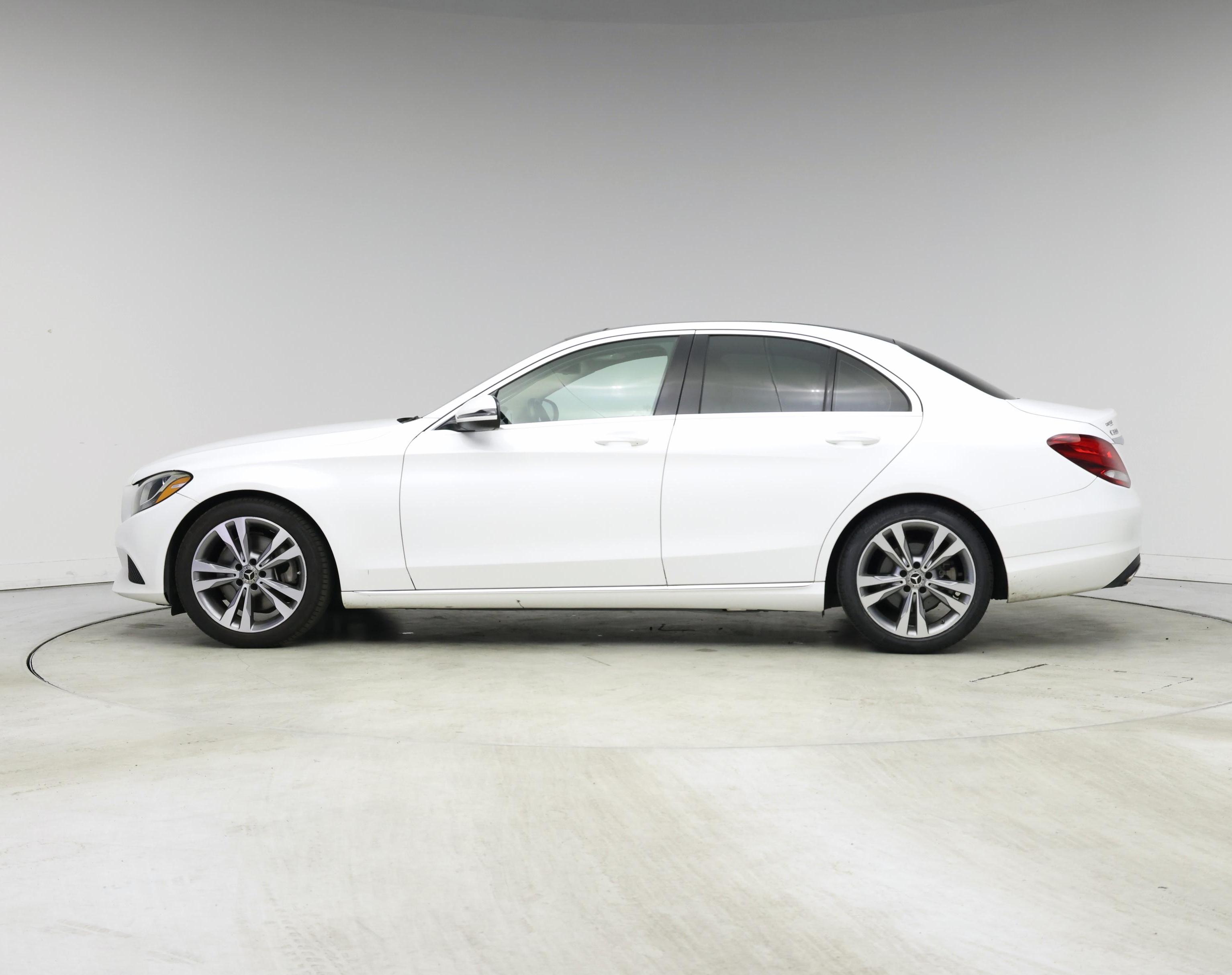 Thumbnail: 2017 Mercedes-Benz C-Class - 3