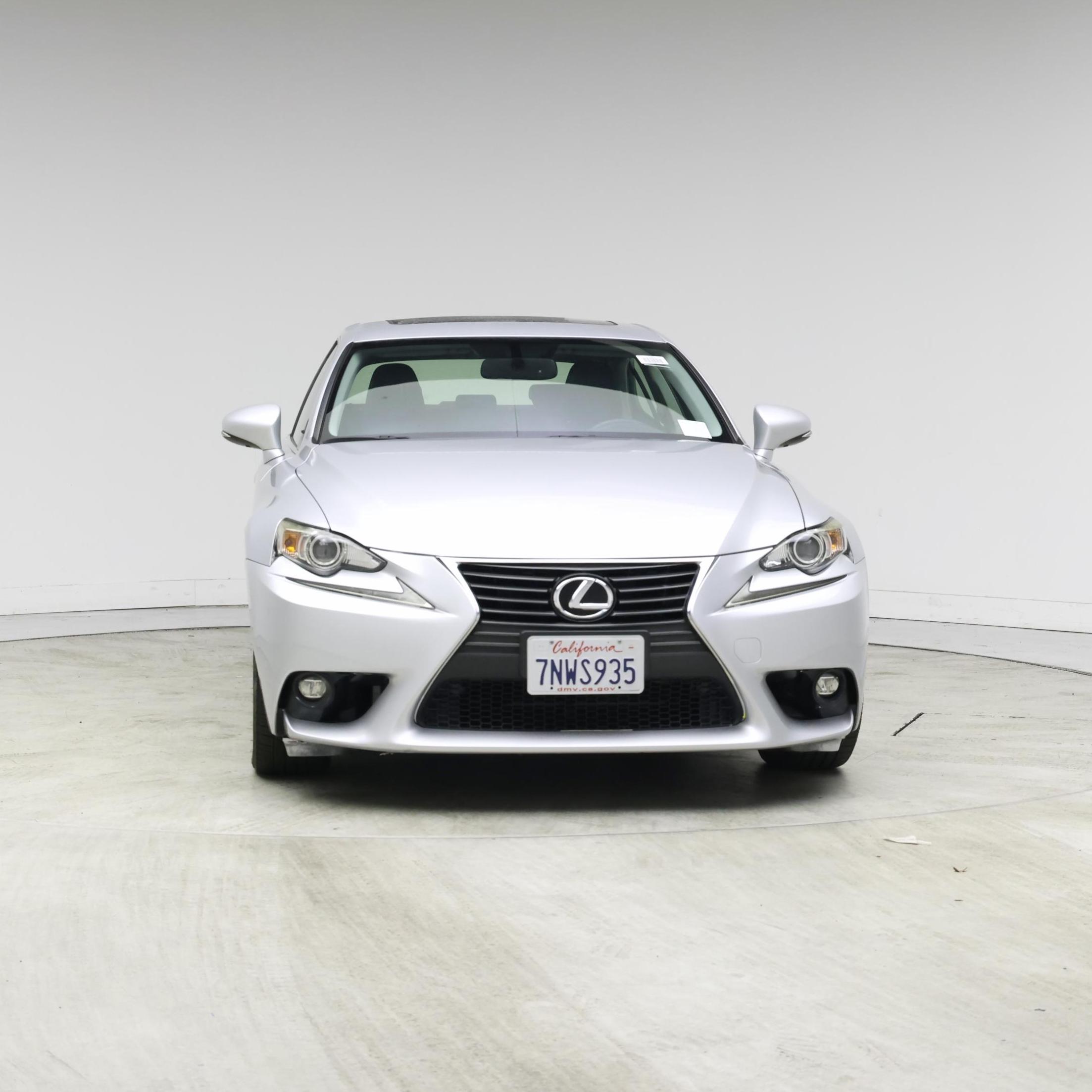 Thumbnail: 2016 Lexus IS - 5