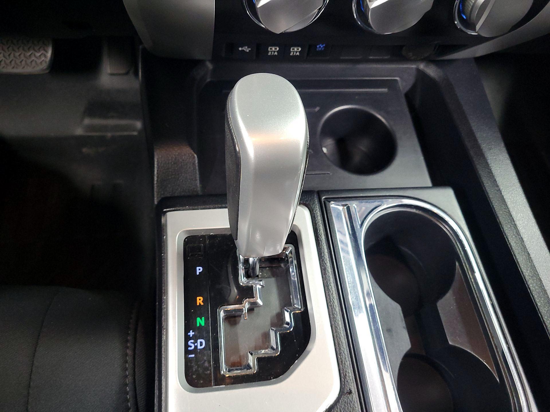 Thumbnail: 2020 Toyota Tundra - 17