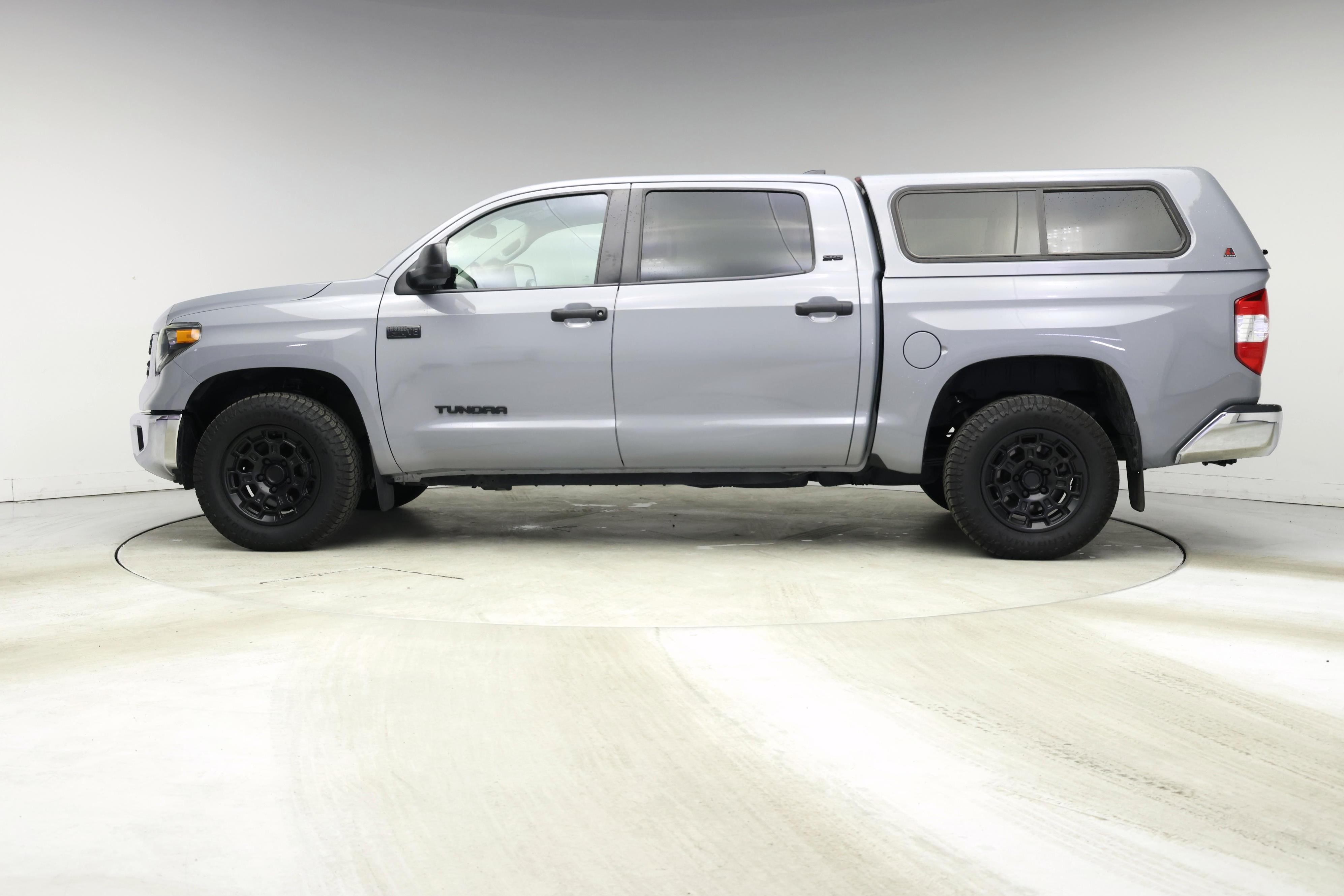 Thumbnail: 2020 Toyota Tundra - 3