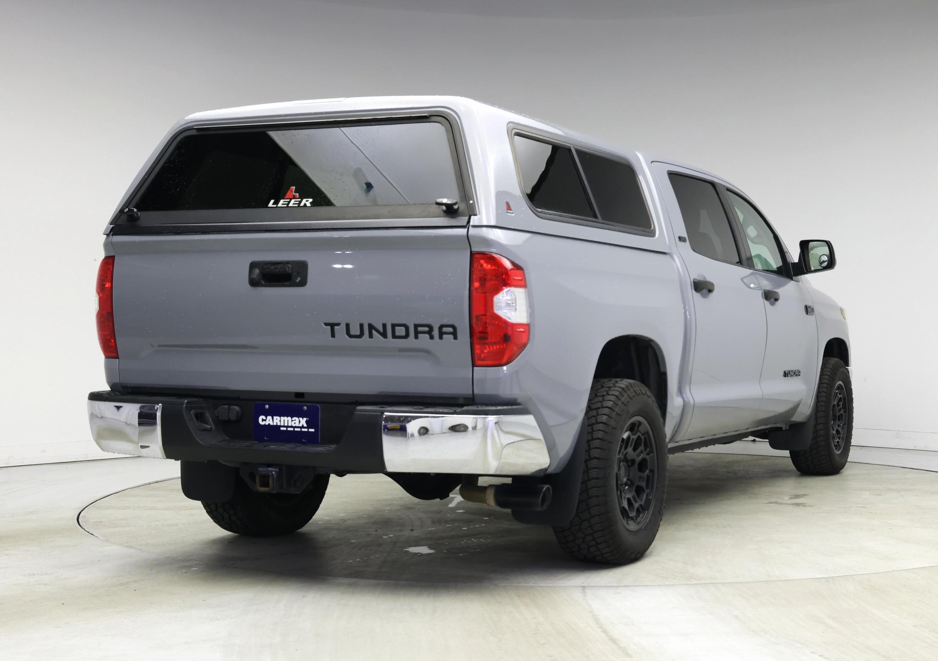 Thumbnail: 2020 Toyota Tundra - 8