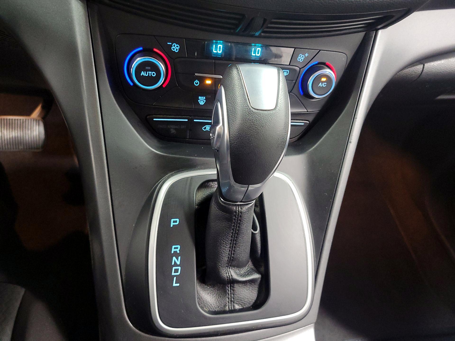 Thumbnail: 2017 Ford C-Max - 16