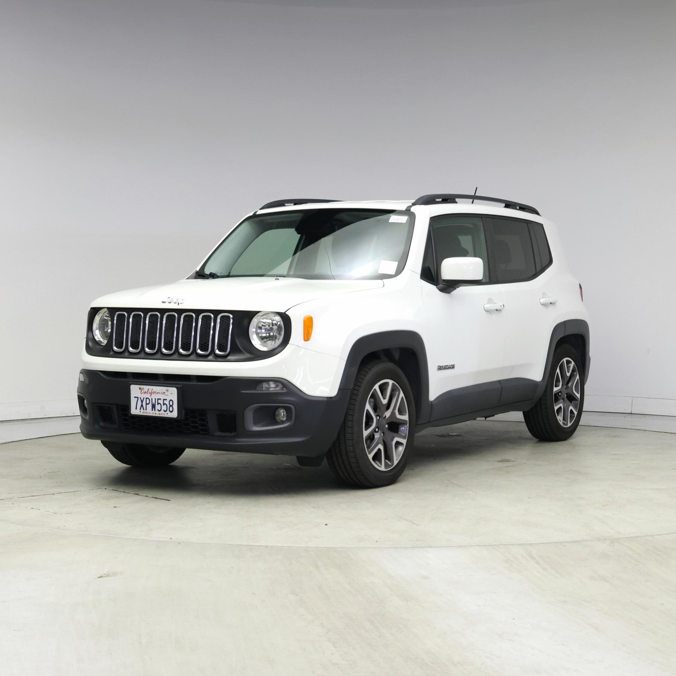 Thumbnail: 2016 Jeep Renegade - 4