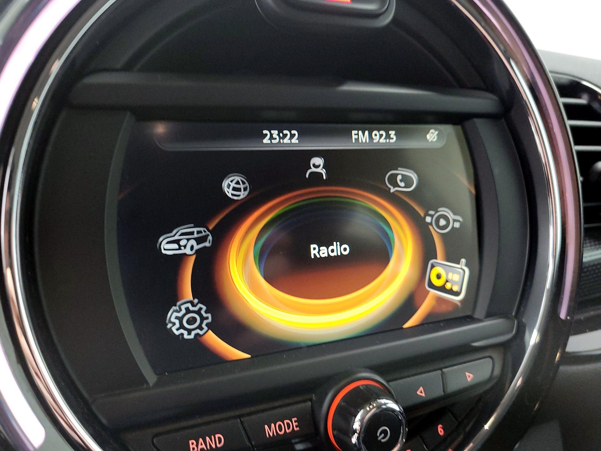 Thumbnail: 2016 MINI Cooper Clubman - 14