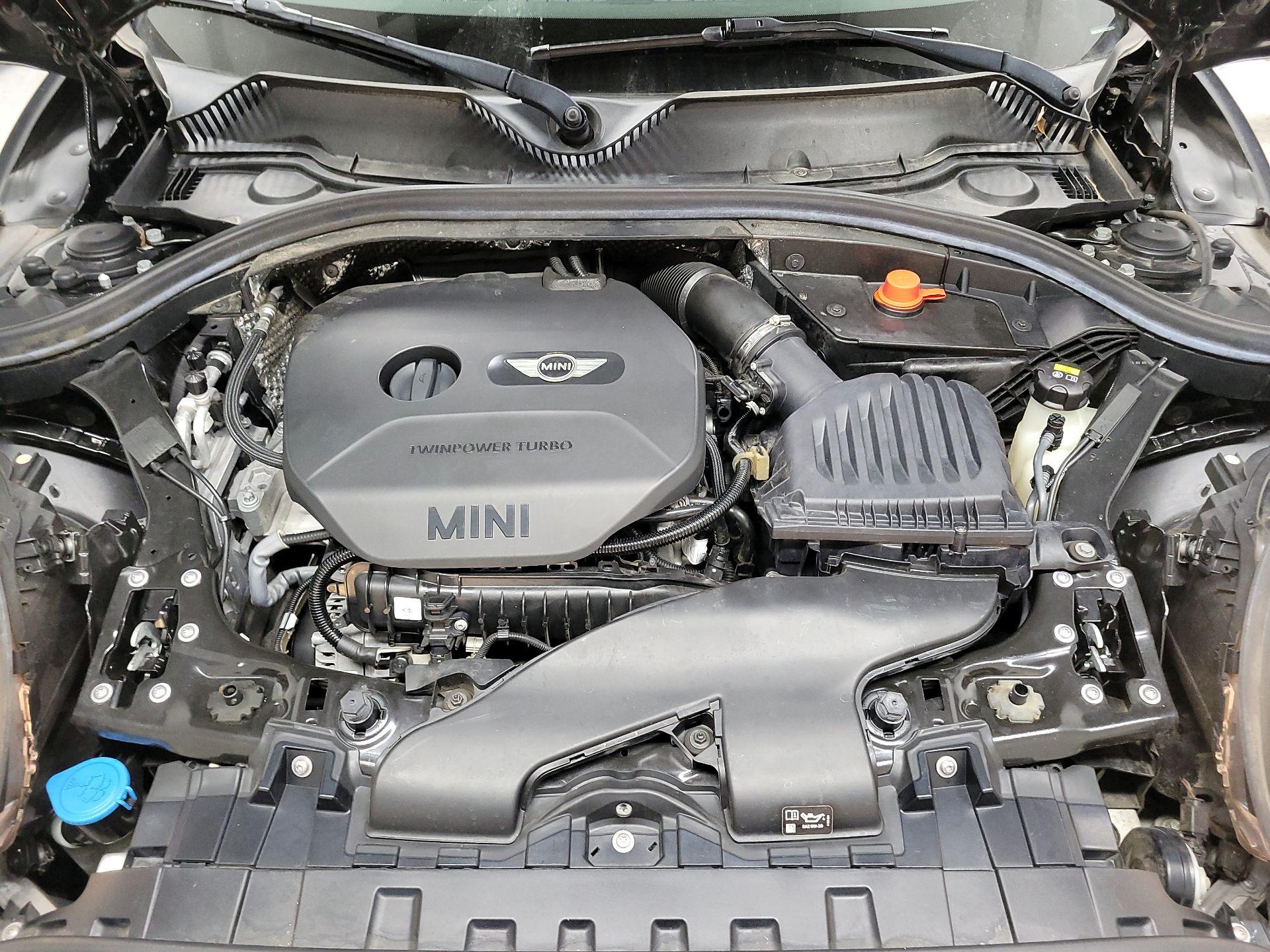 Thumbnail: 2016 MINI Cooper Clubman - 19