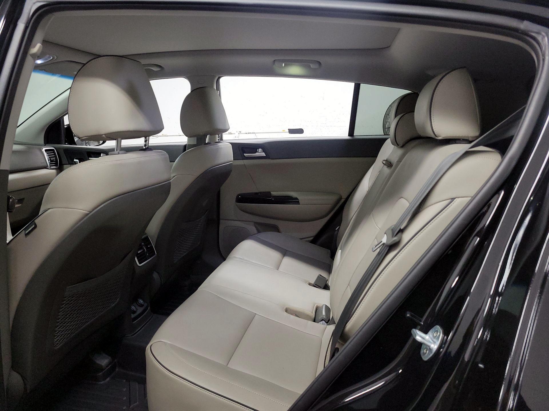 Thumbnail: 2019 Kia Sportage - 17