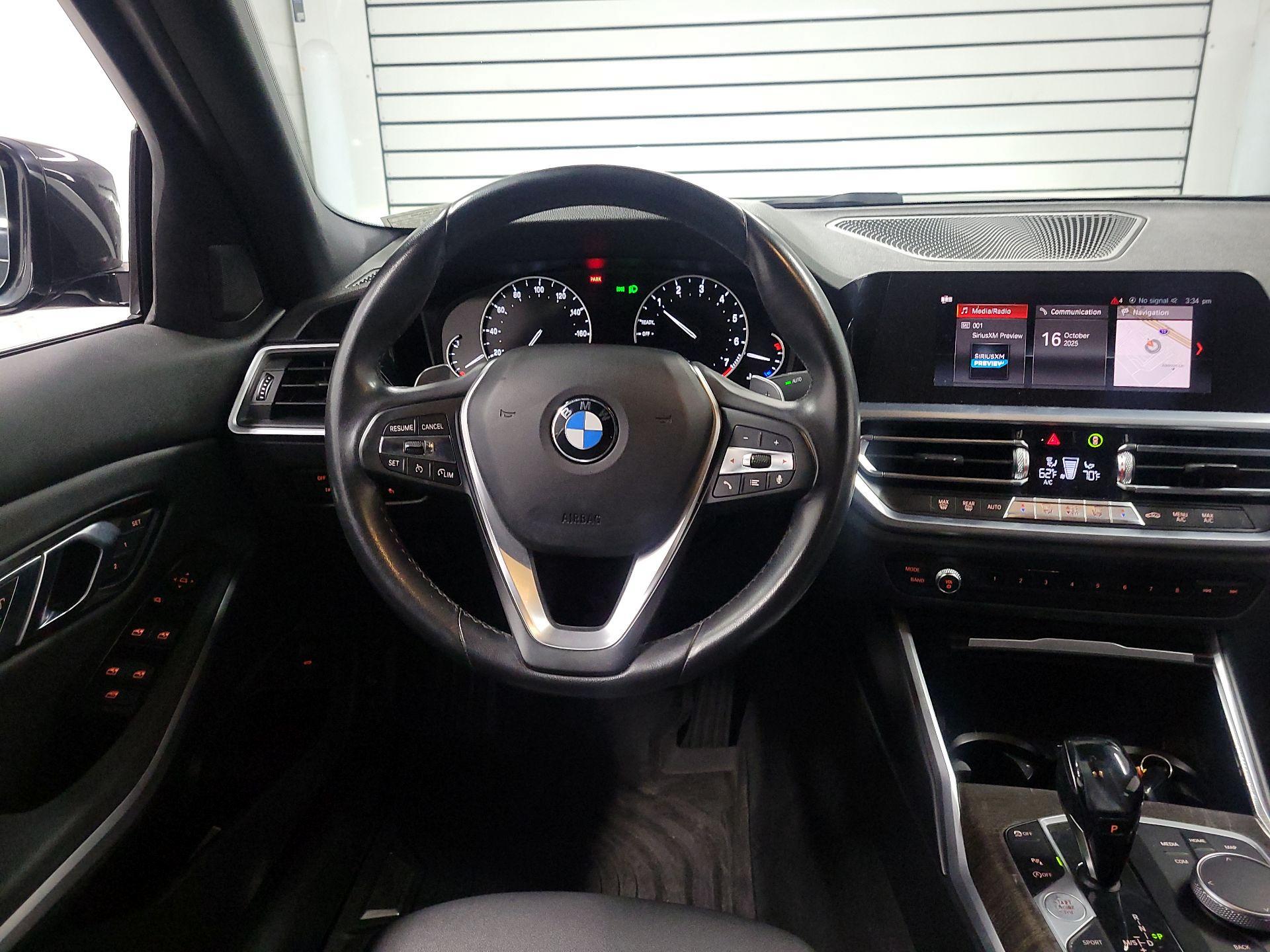 Thumbnail: 2020 BMW 3 Series - 10