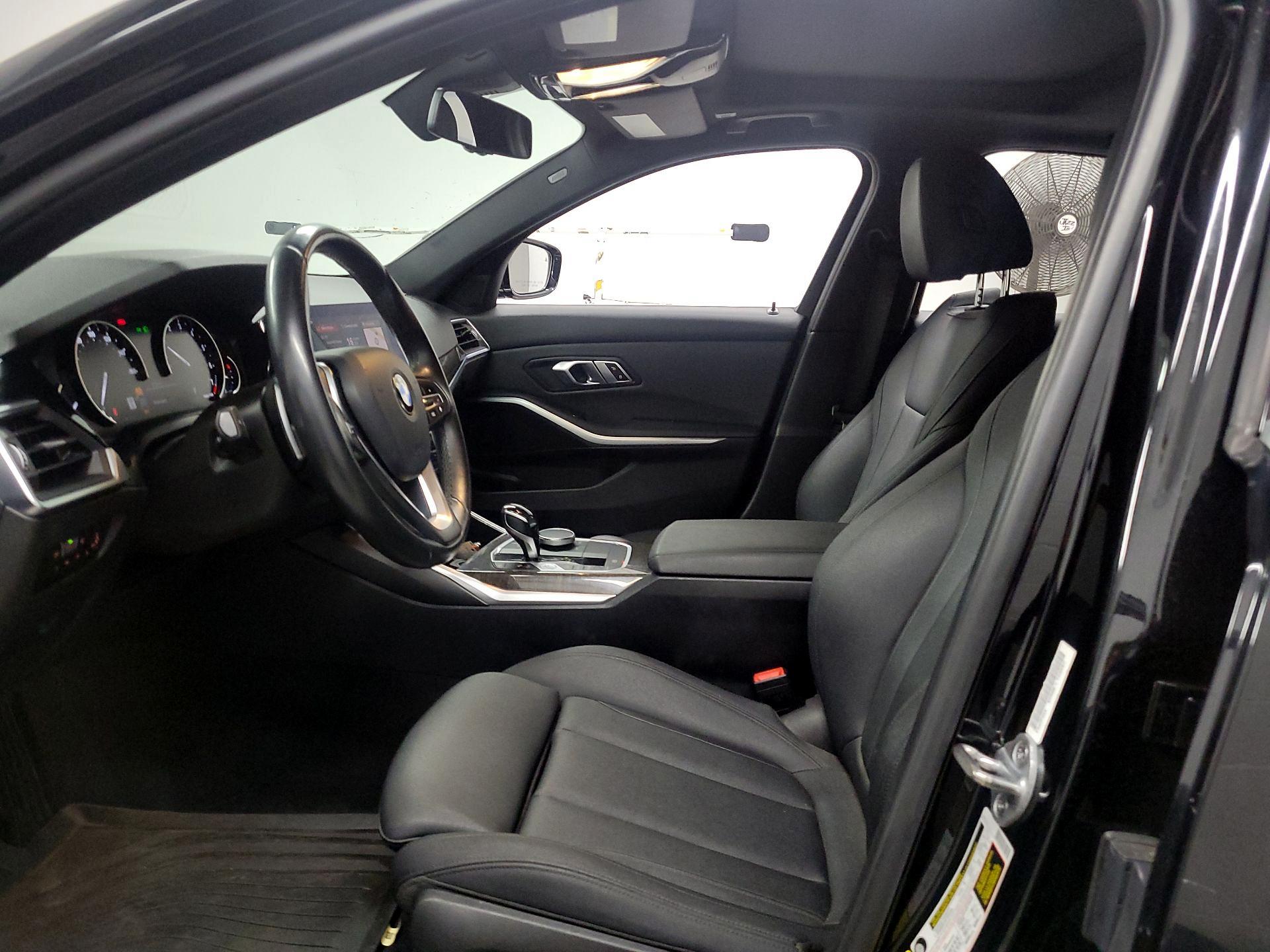 Thumbnail: 2020 BMW 3 Series - 11