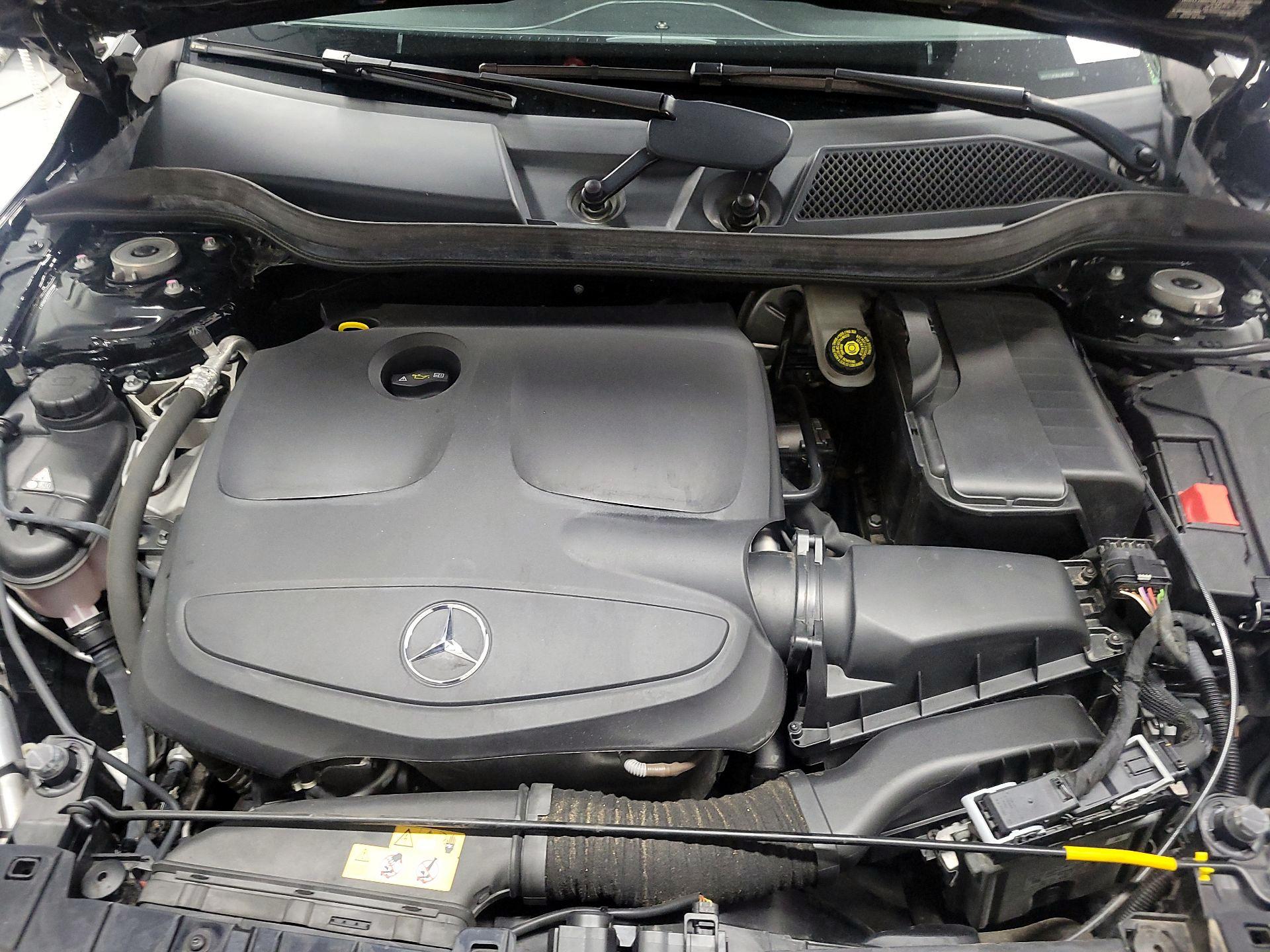Thumbnail: 2018 Mercedes-Benz GLA - 19