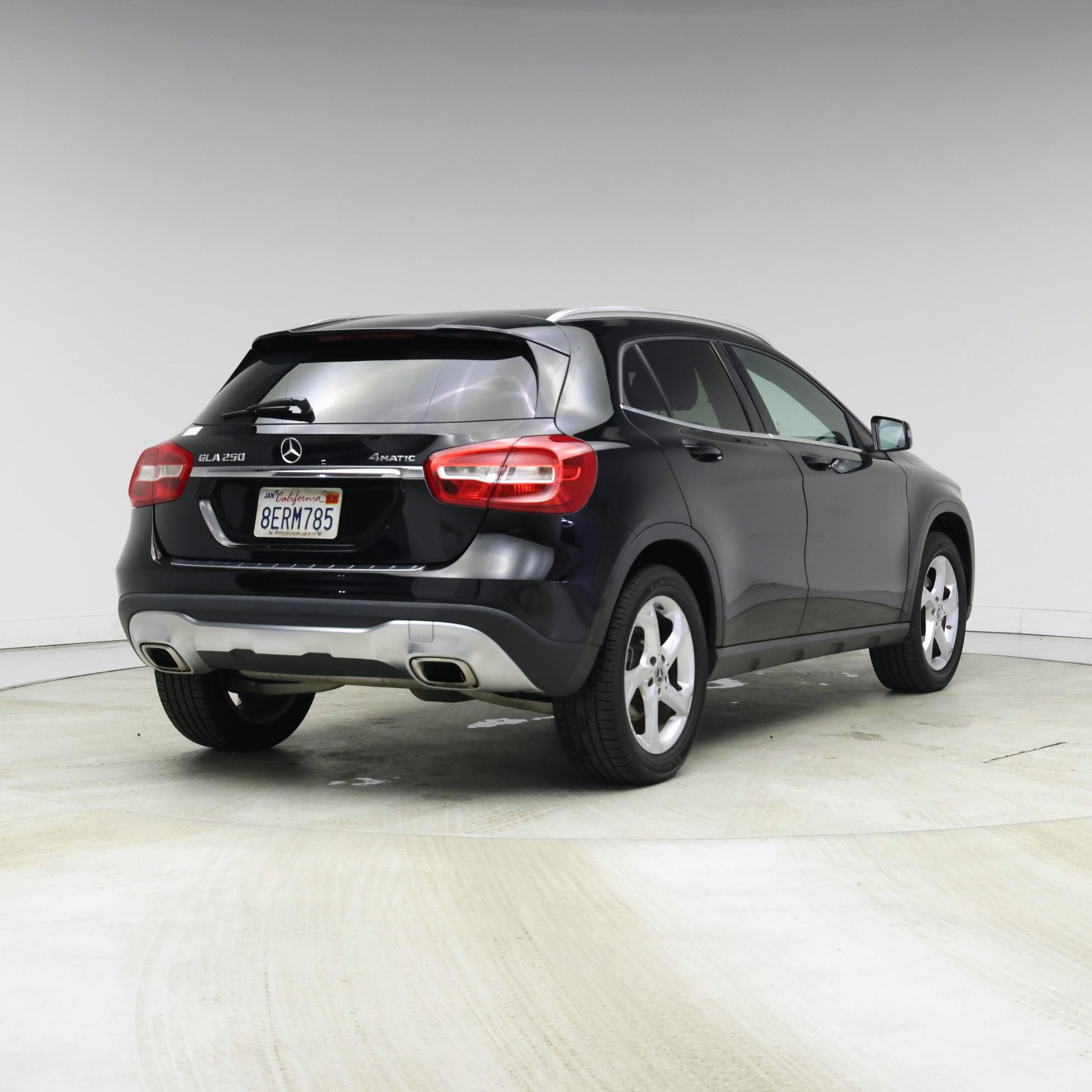 Thumbnail: 2018 Mercedes-Benz GLA - 8