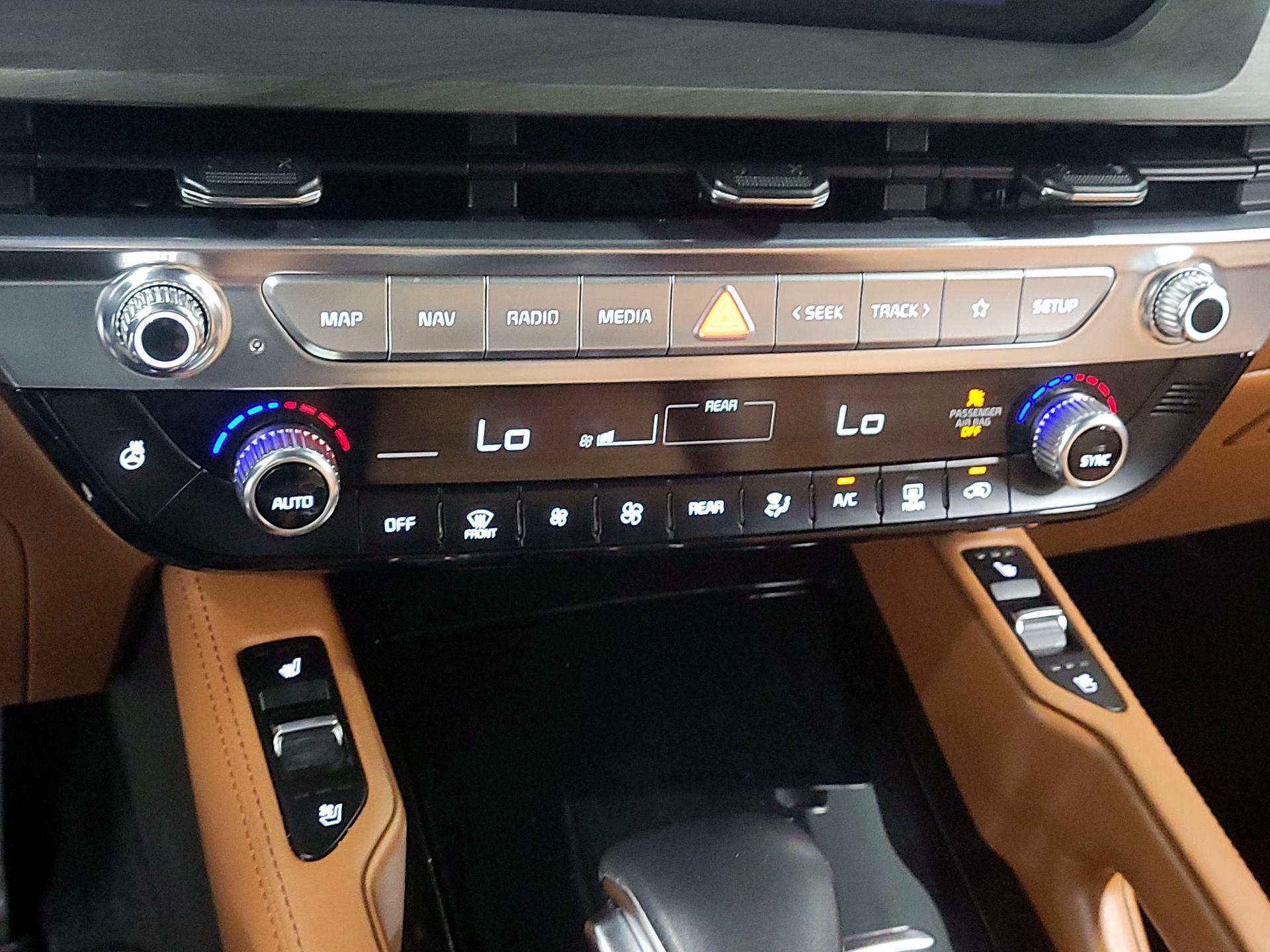 Thumbnail: 2023 Kia Telluride - 15