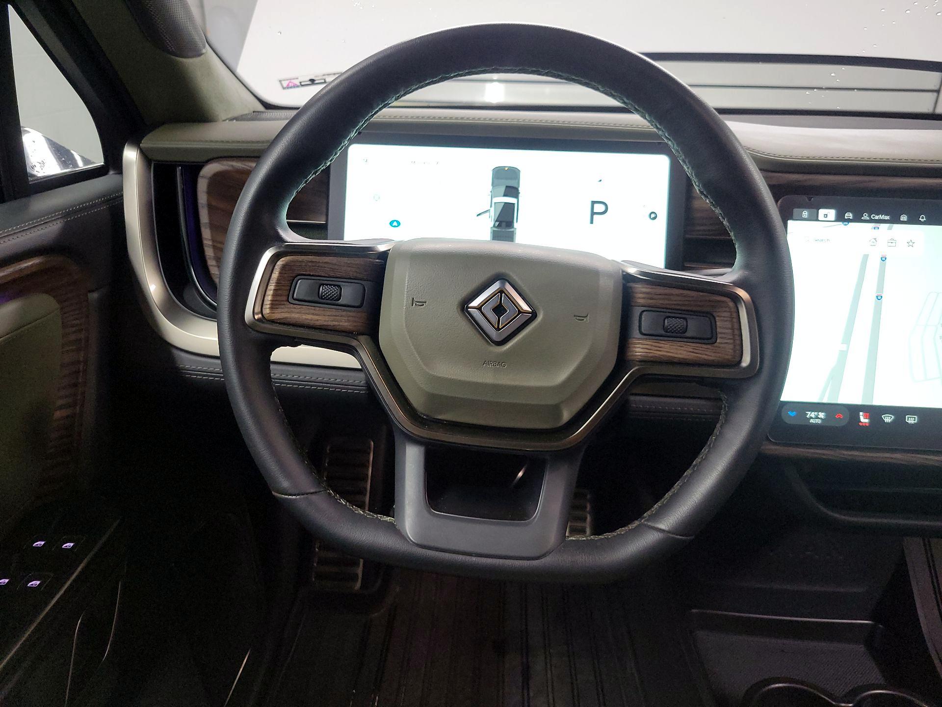 Thumbnail: 2022 Rivian R1T - 10