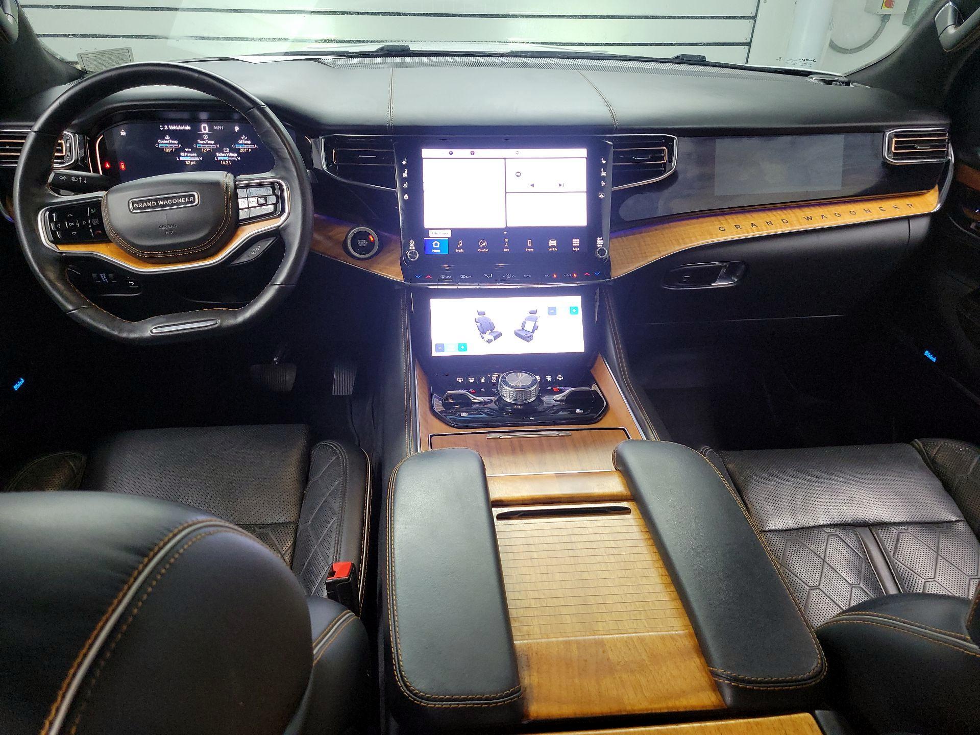 Thumbnail: 2022 Jeep Grand Wagoneer - 9