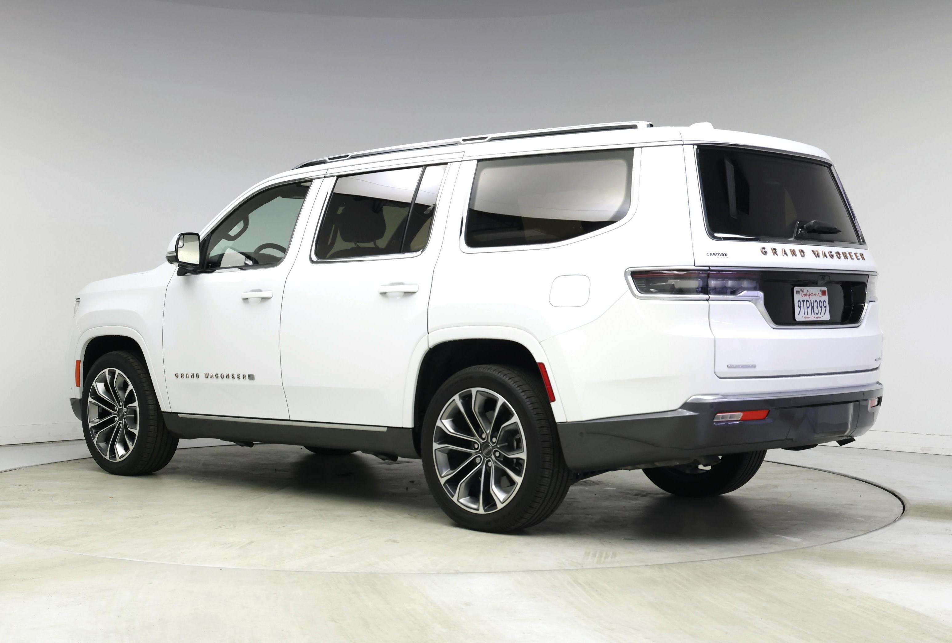 Thumbnail: 2022 Jeep Grand Wagoneer - 2