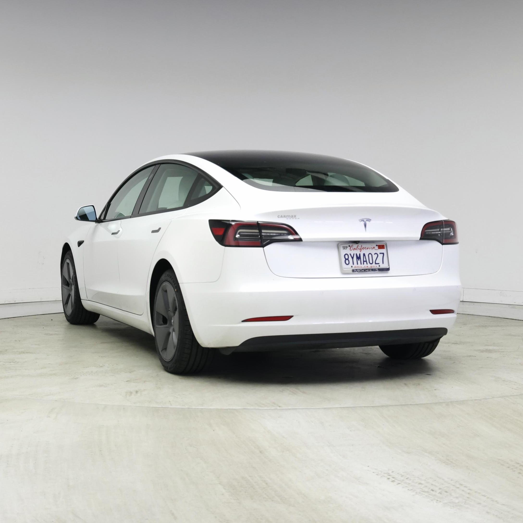 Thumbnail: 2021 Tesla Model 3 - 2