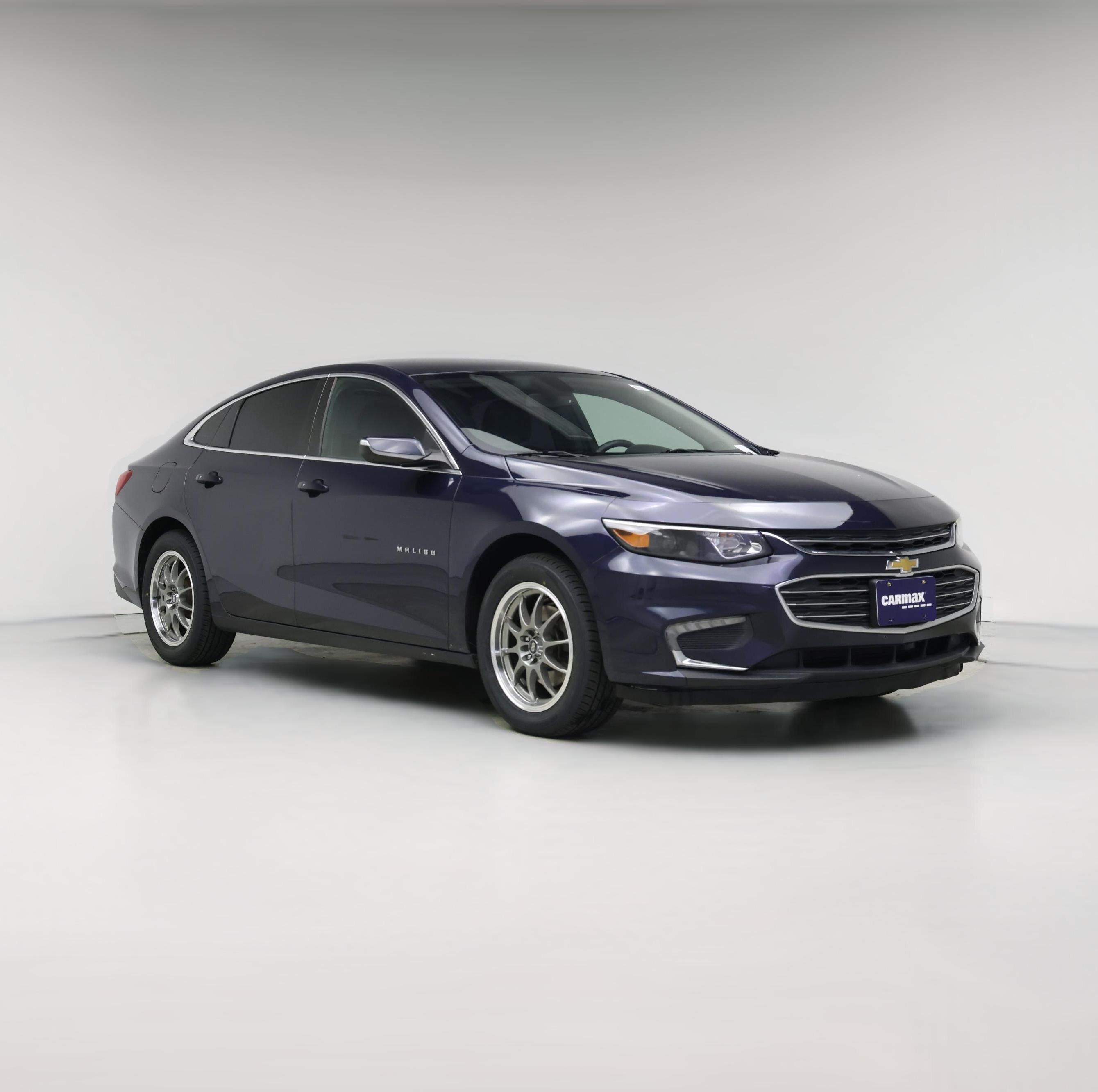 Thumbnail: 2018 Chevrolet Malibu - 1