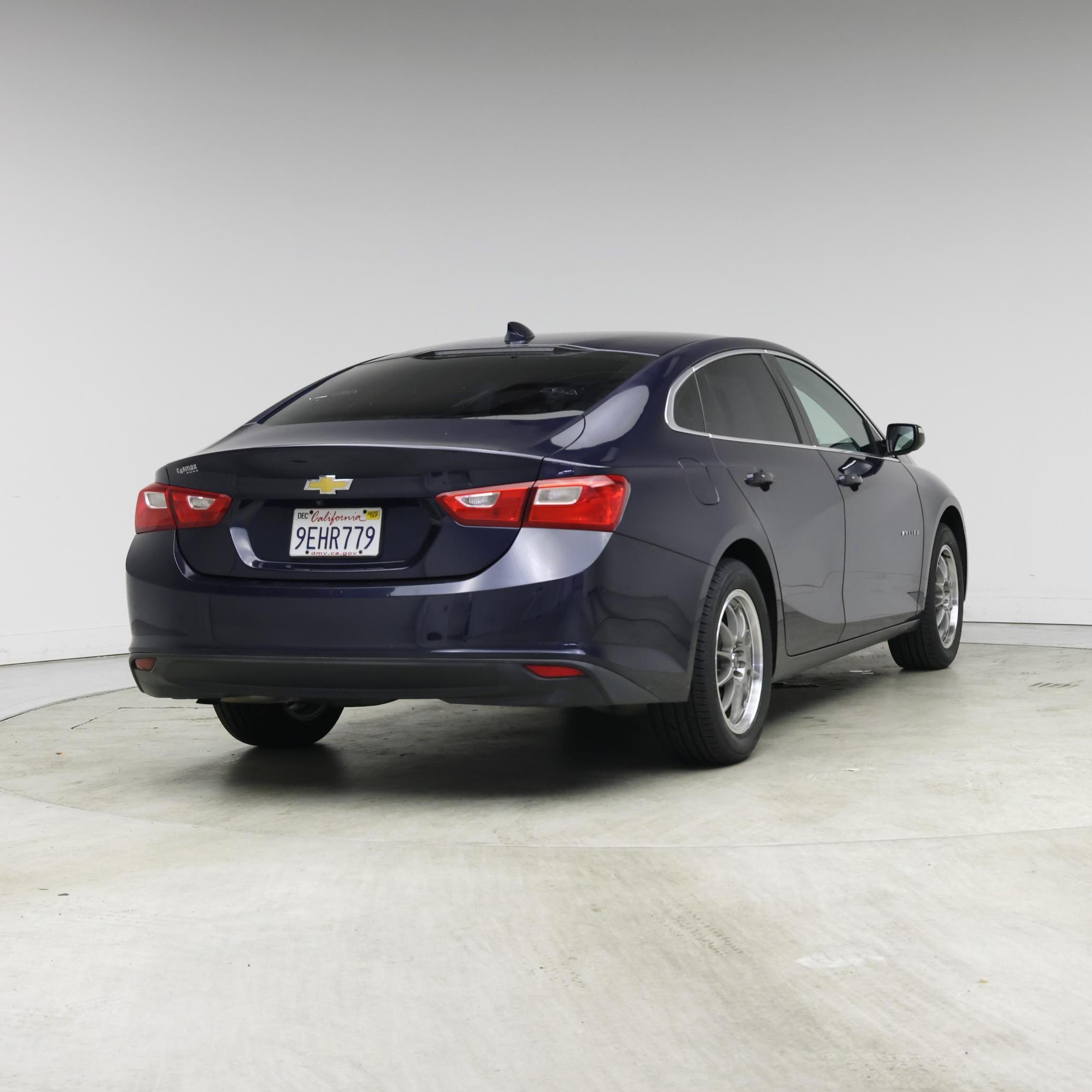 Thumbnail: 2018 Chevrolet Malibu - 8